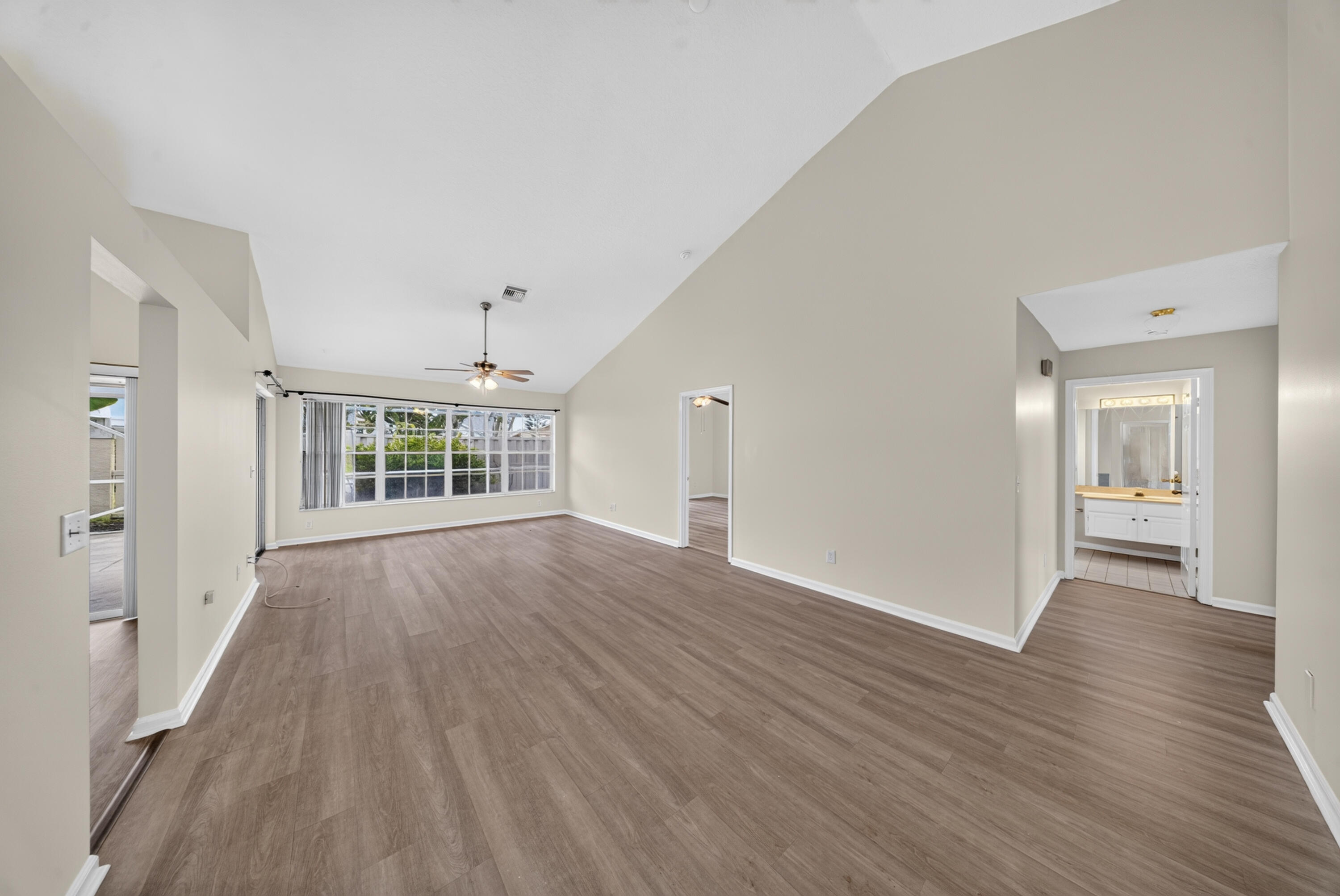 INDIAN CREEK PH 8-A - Residential Lease