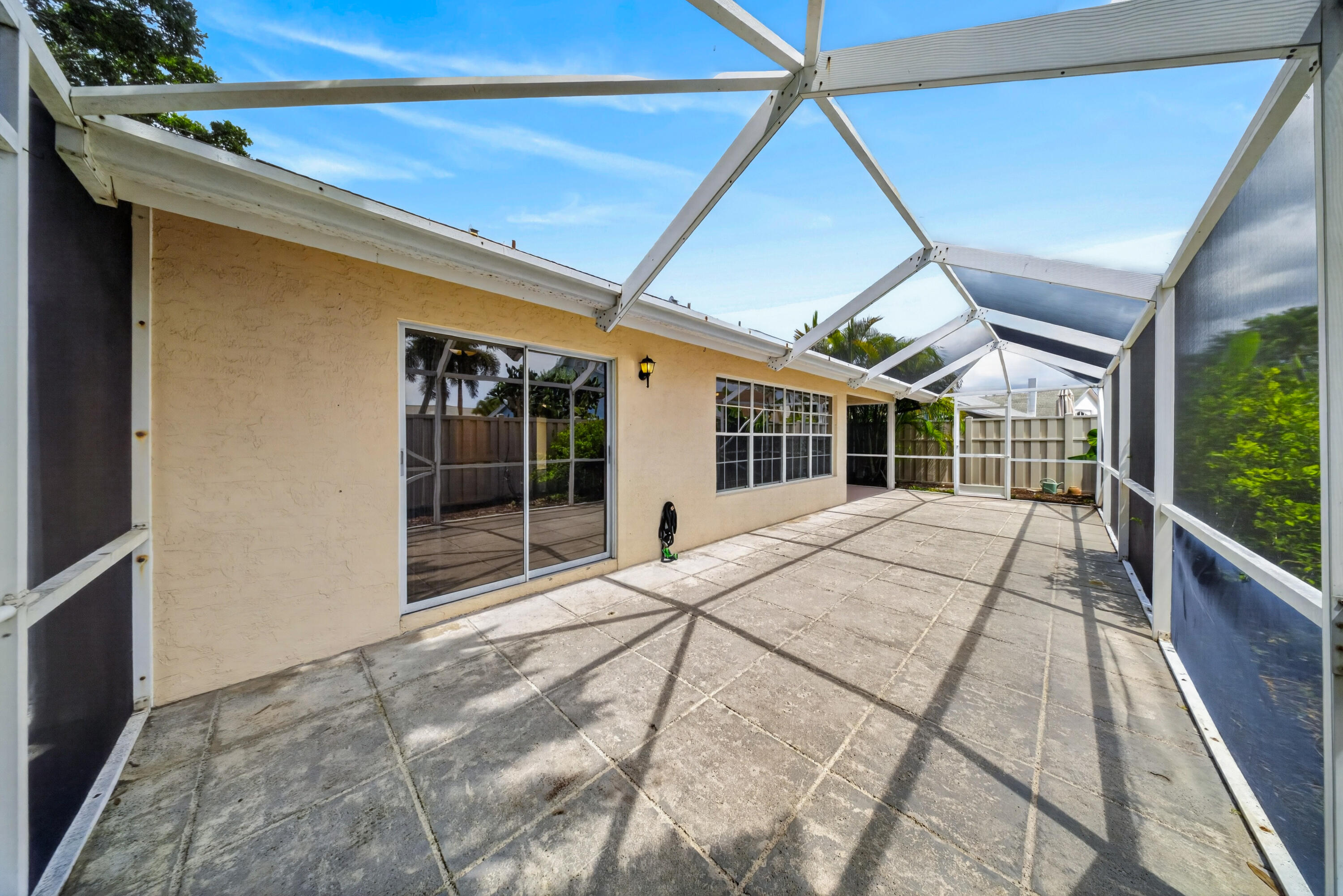 INDIAN CREEK PH 8-A - Residential Lease