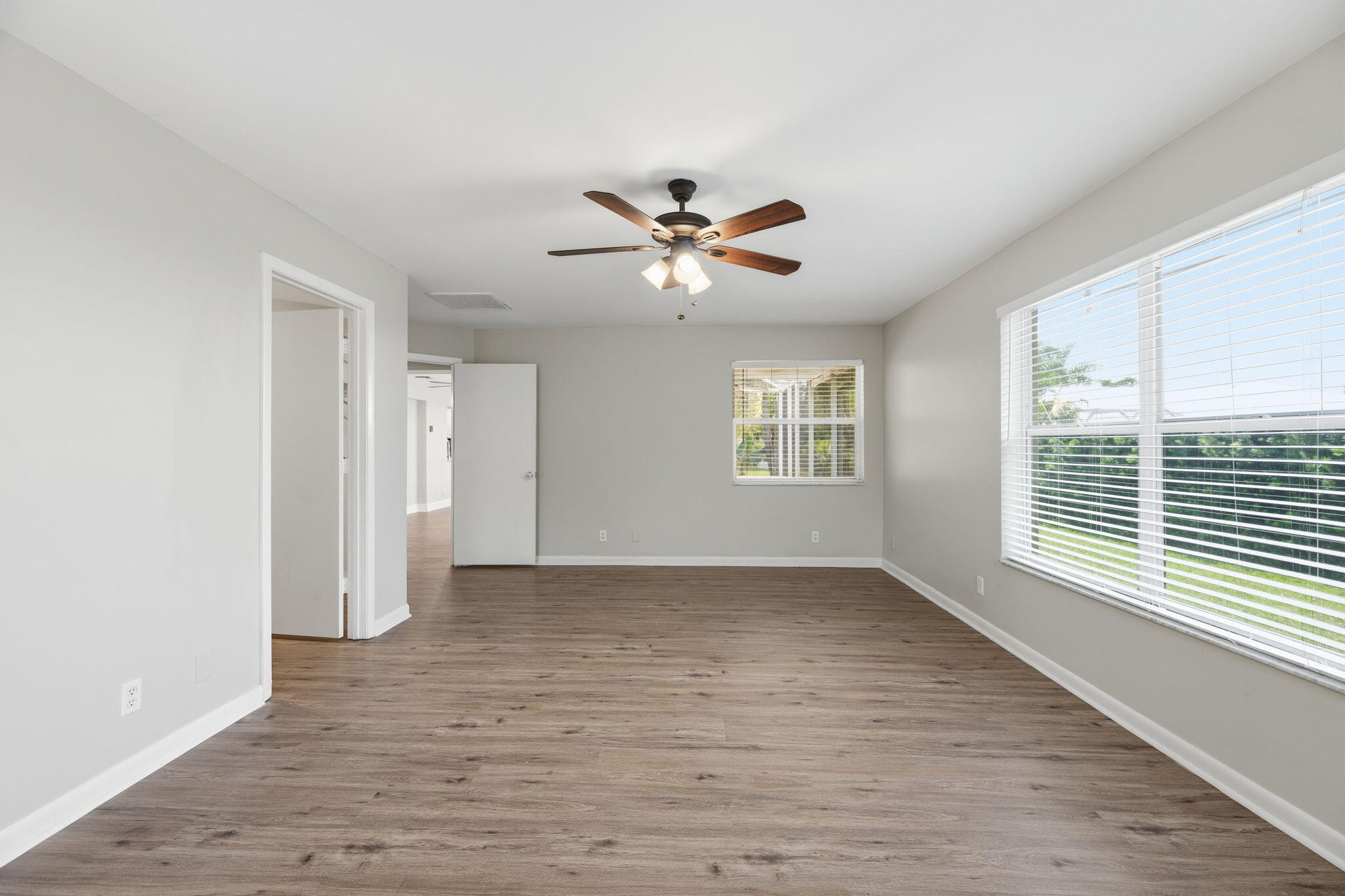 BOCA RATON SQUARE UNIT 2 - Residential