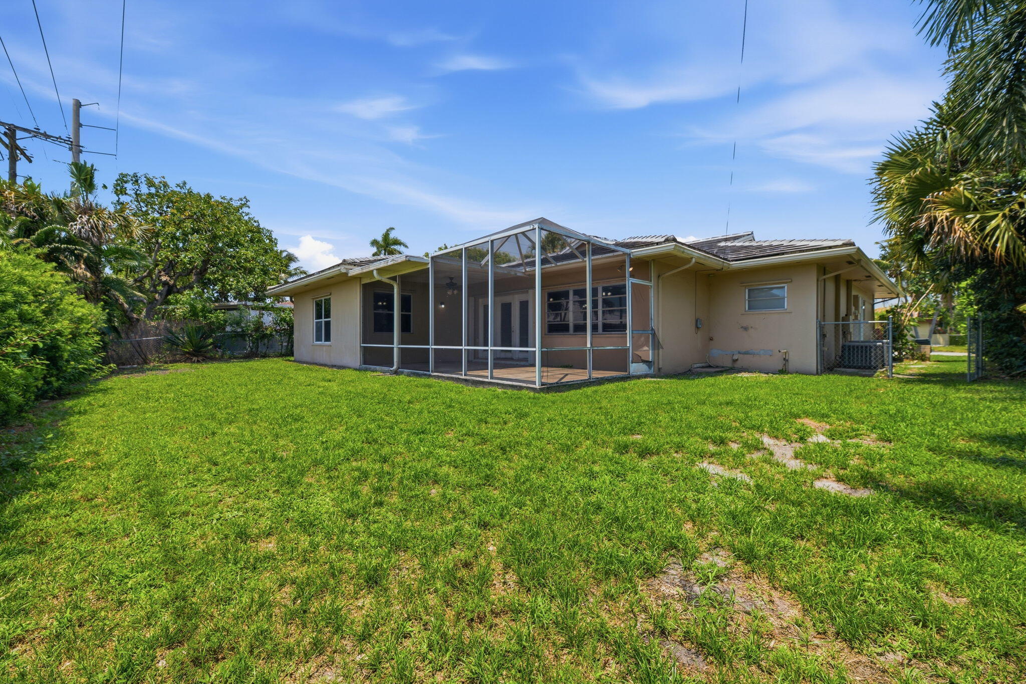 BOCA RATON SQUARE UNIT 2 - Residential