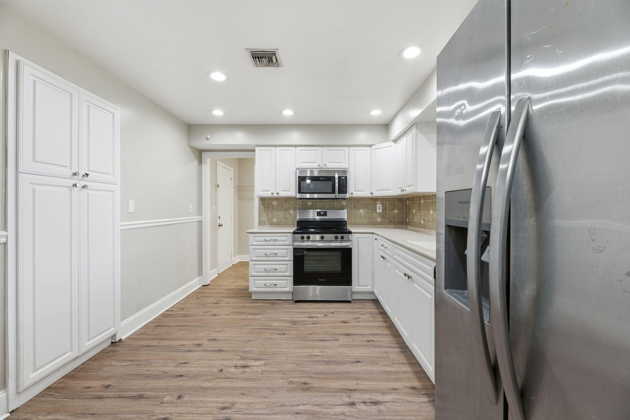 BOCA RATON SQUARE UNIT 2 - Residential