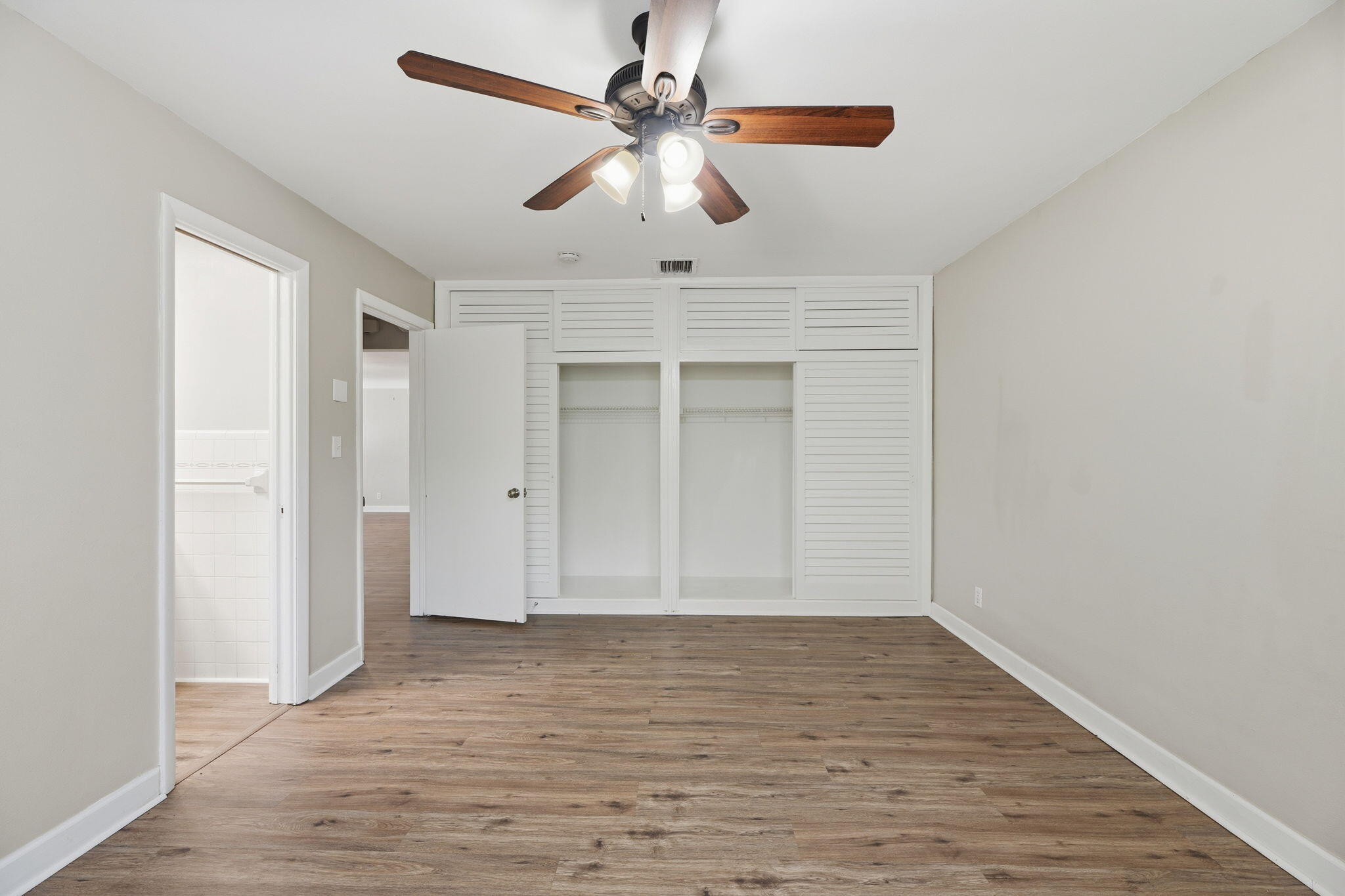 BOCA RATON SQUARE UNIT 2 - Residential