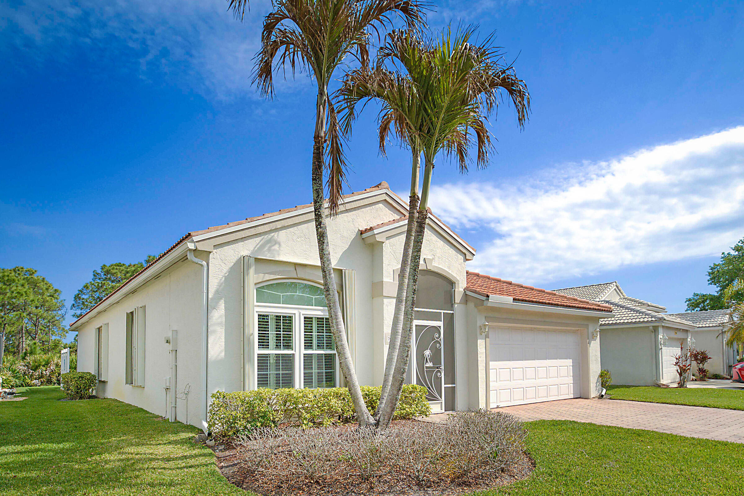 SUMMERFIELD - Residential