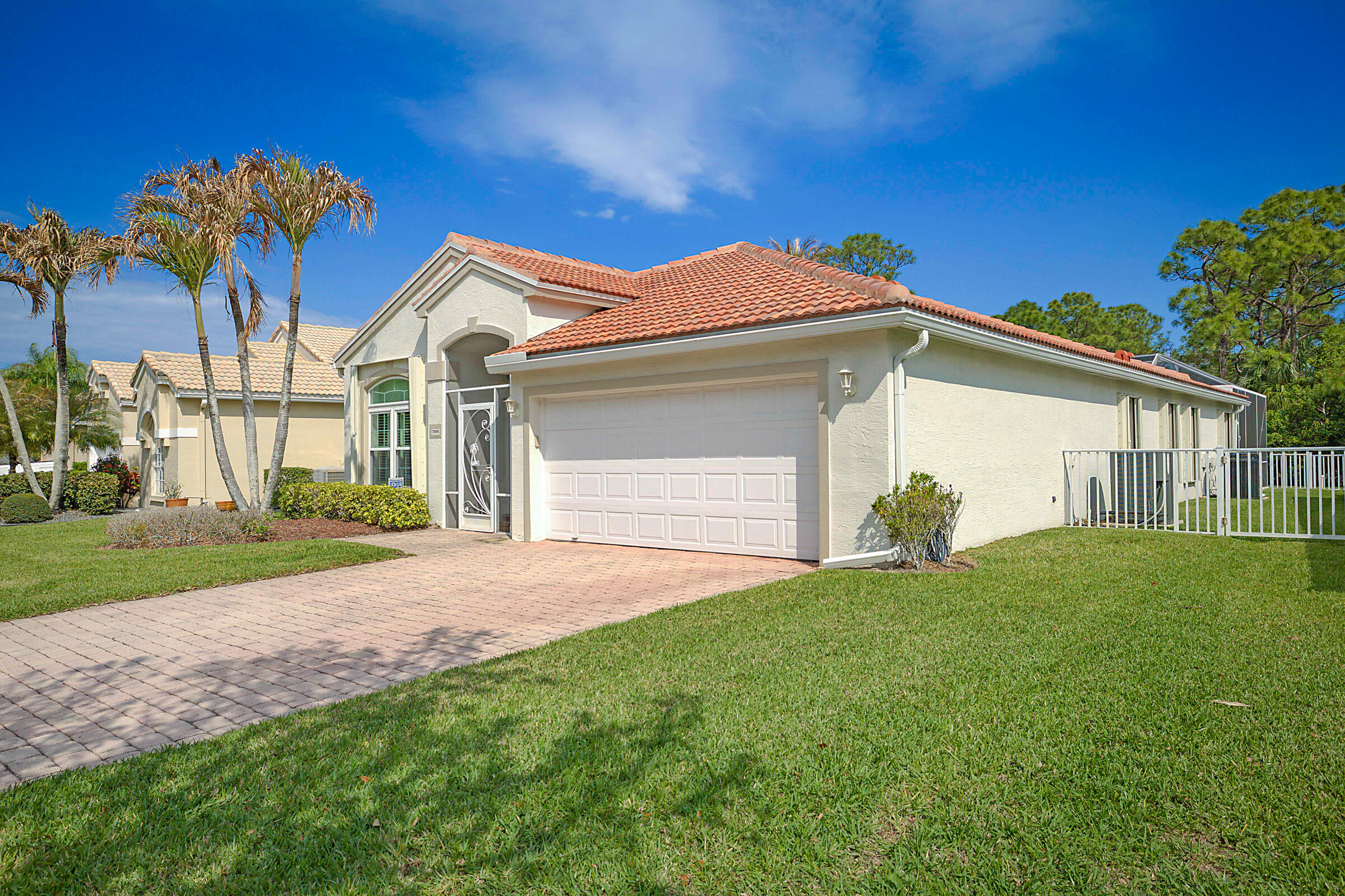 SUMMERFIELD - Residential