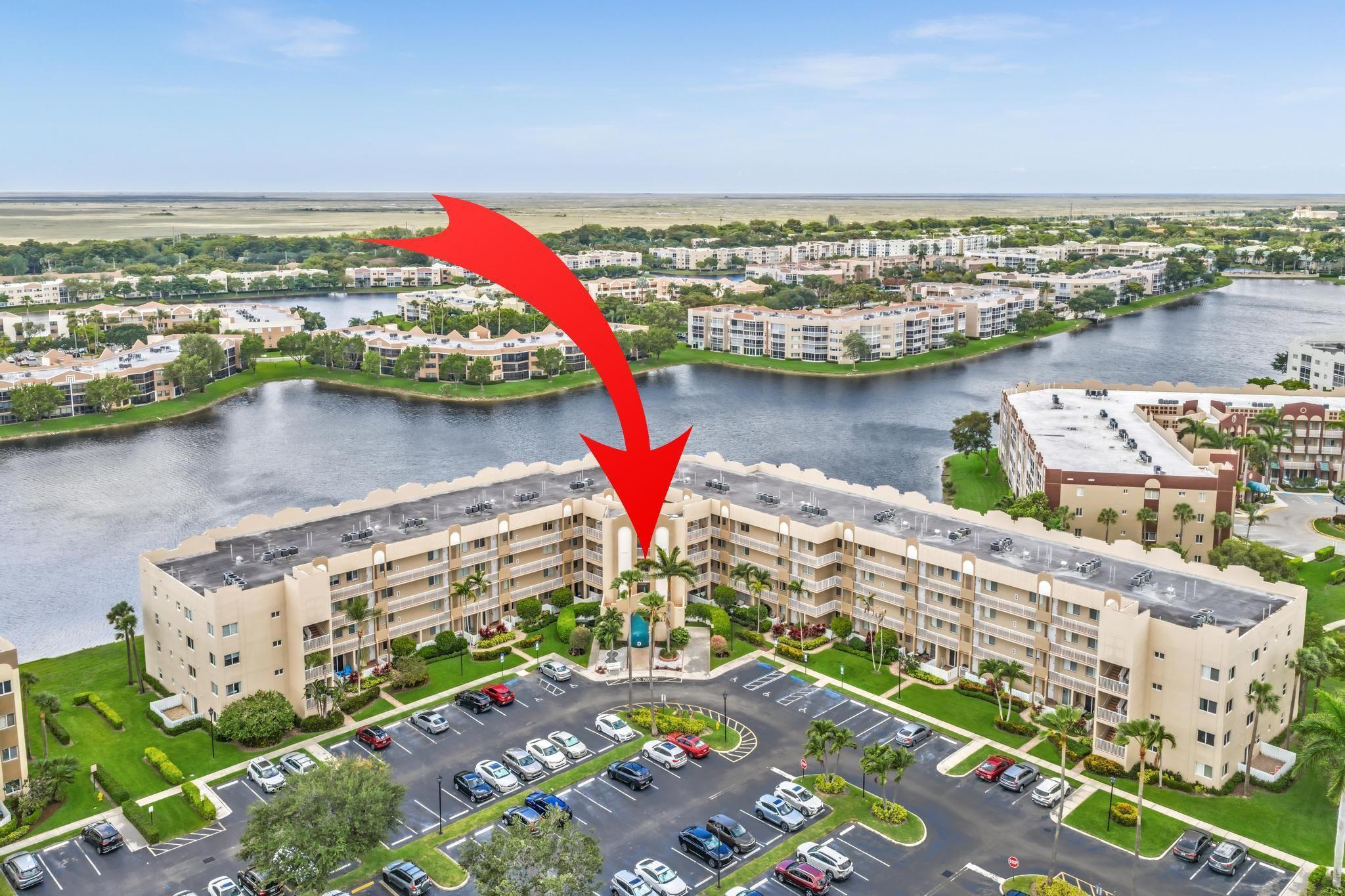 SOUTHAMPTON CONDOMINIUM - Residential