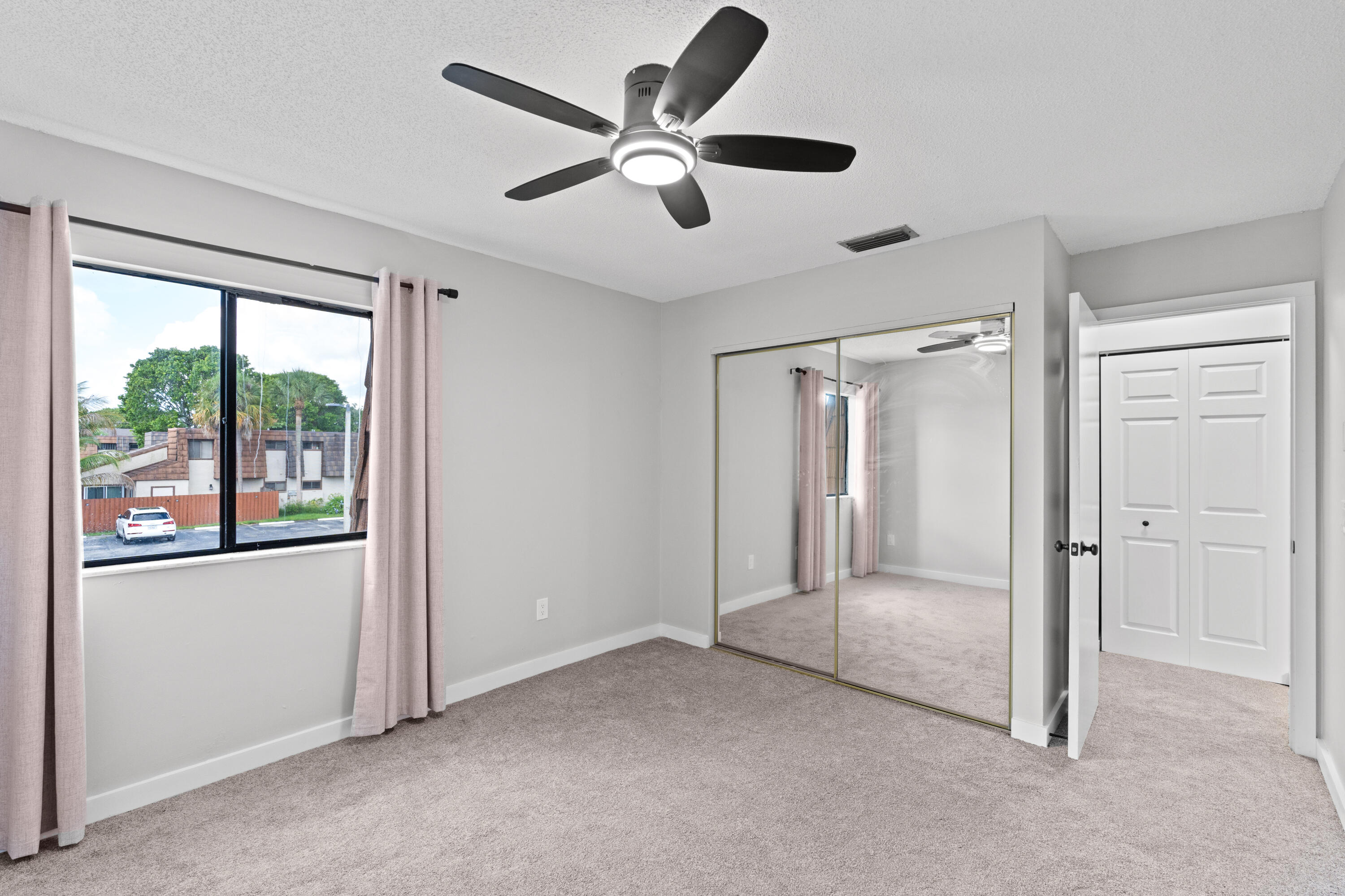 LAKE COLONY PH 3 - Residential