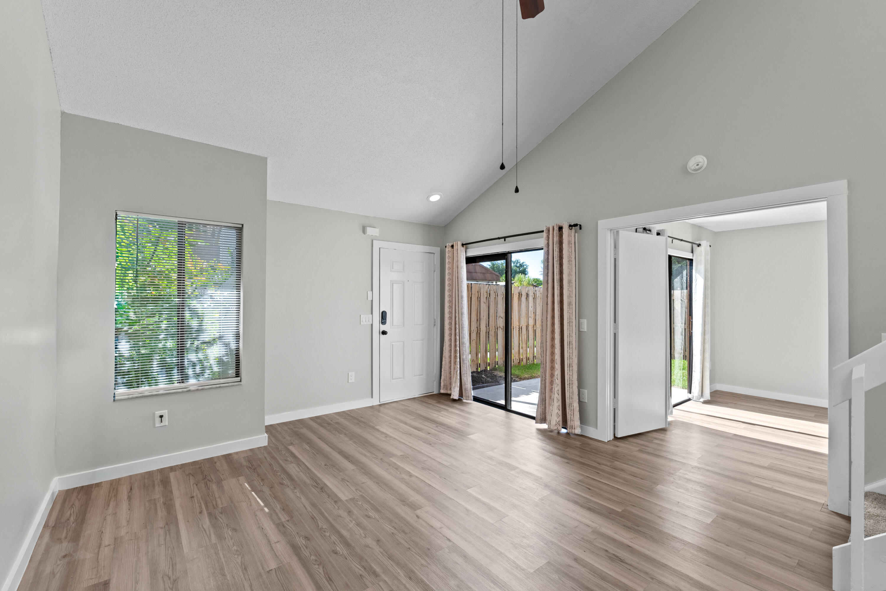 LAKE COLONY PH 3 - Residential