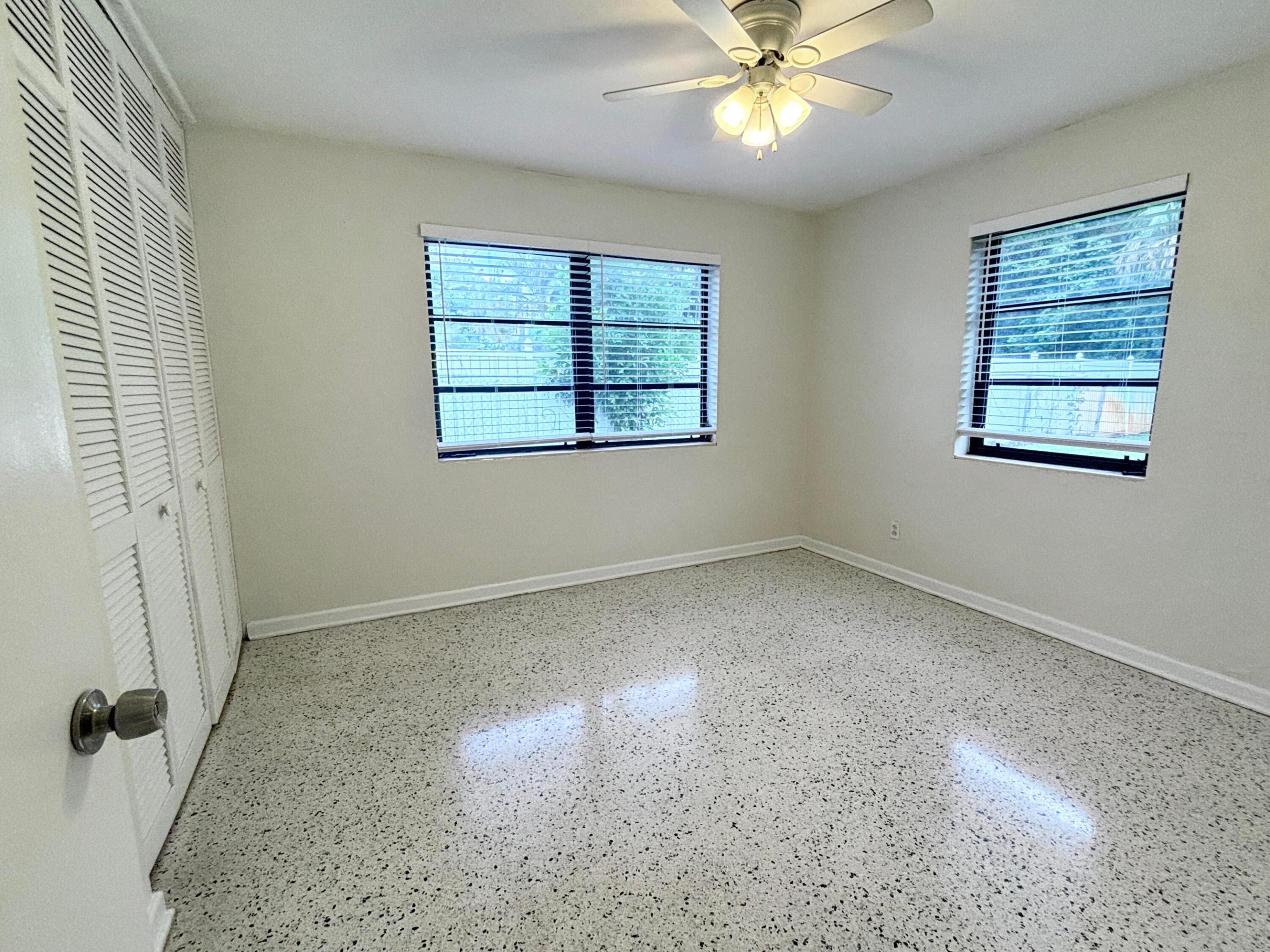 SEVILLE - Residential Lease