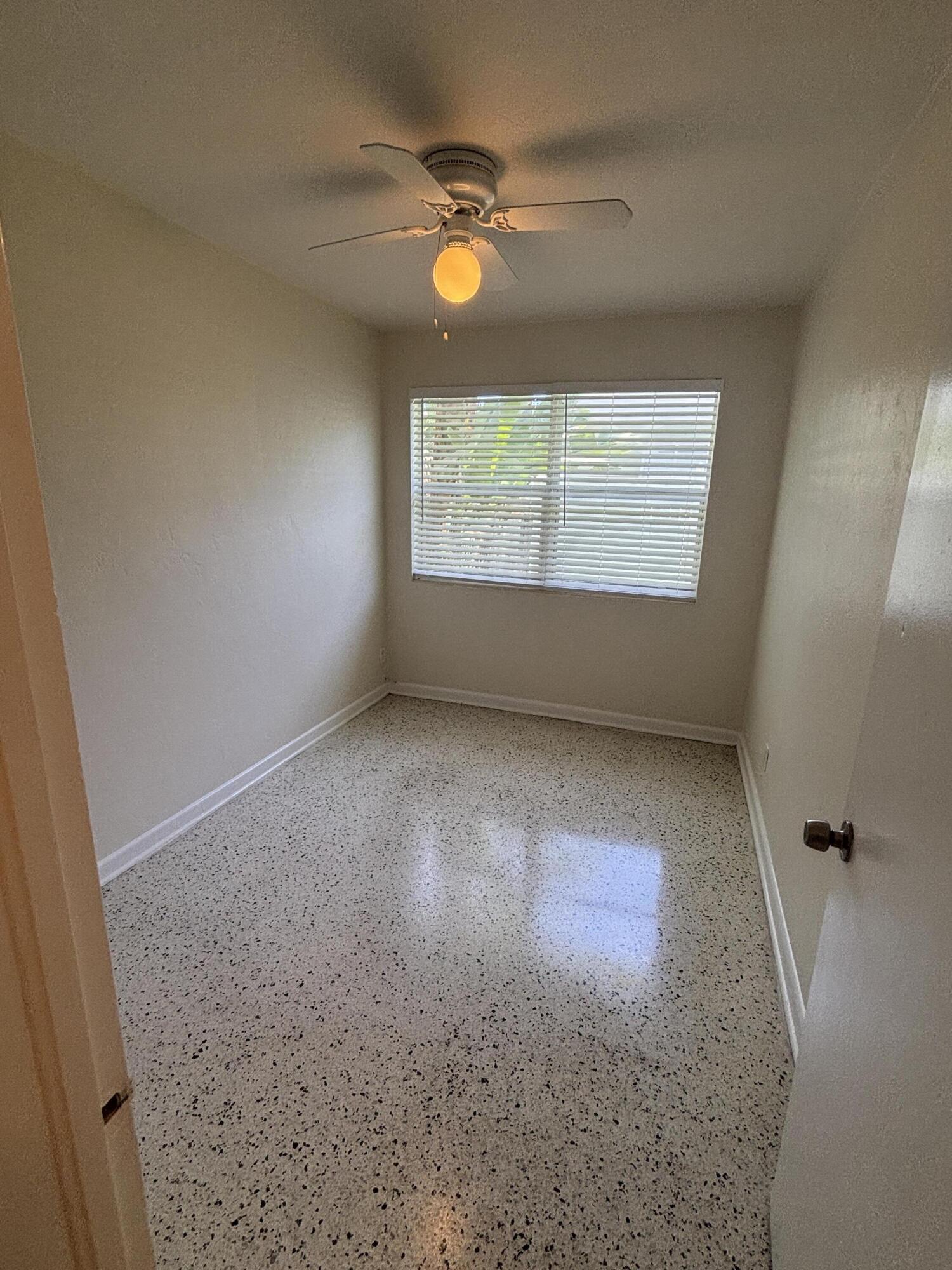 SEVILLE - Residential Lease