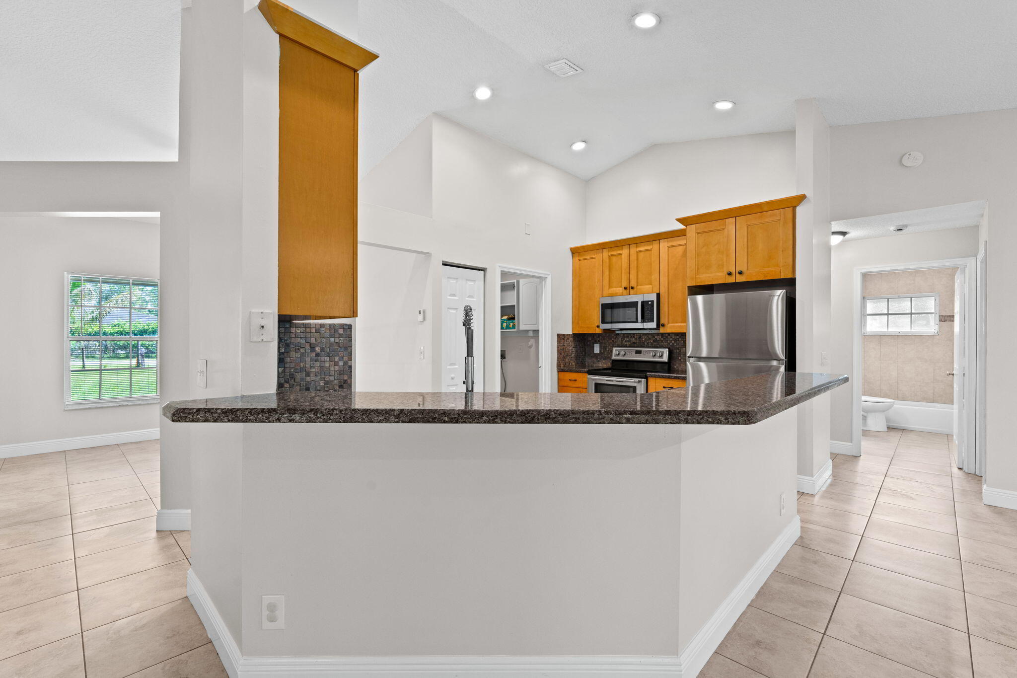 ACREAGE & UNREC PLAT - Residential Lease