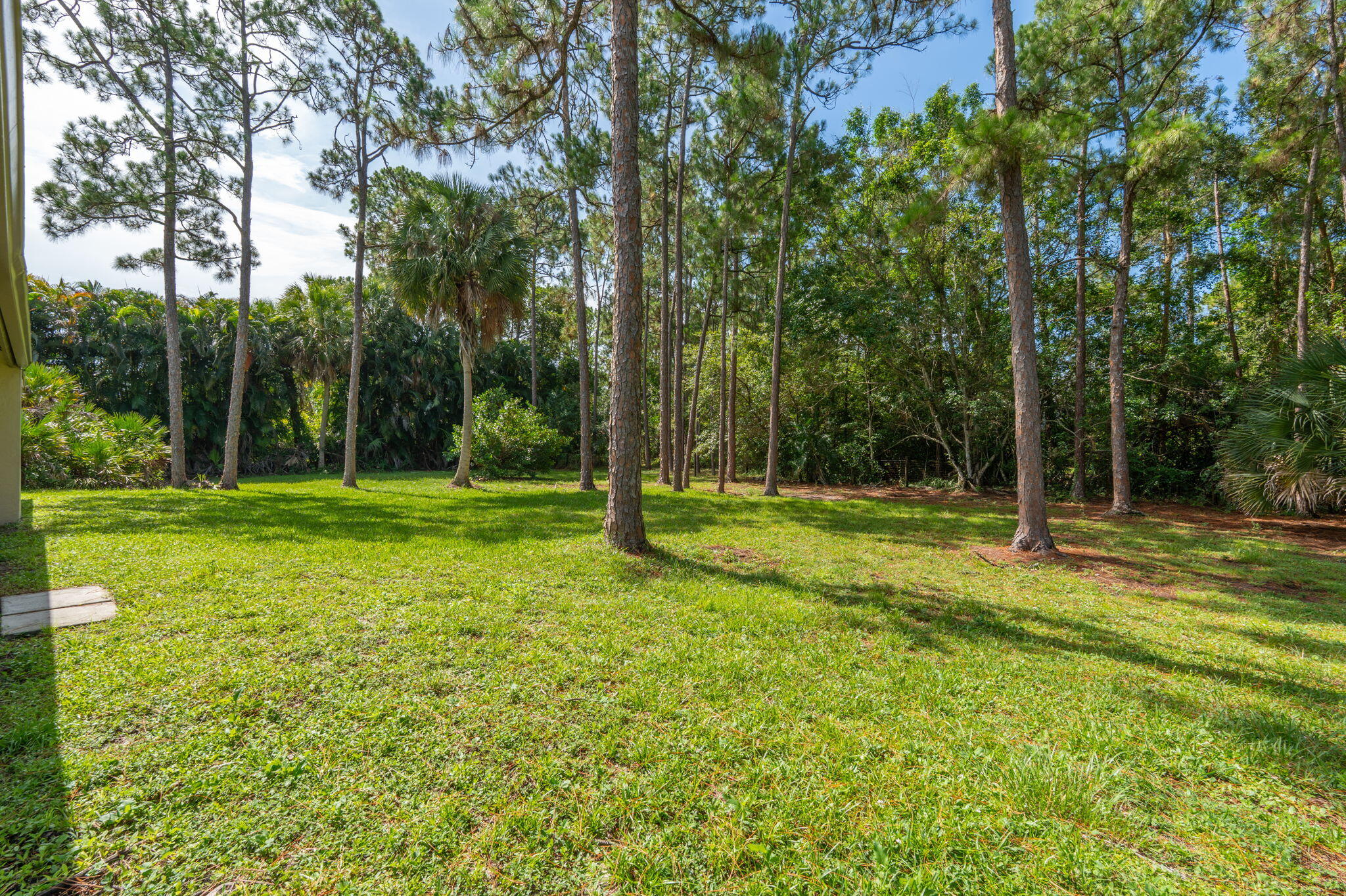 ACREAGE & UNREC PLAT - Residential Lease