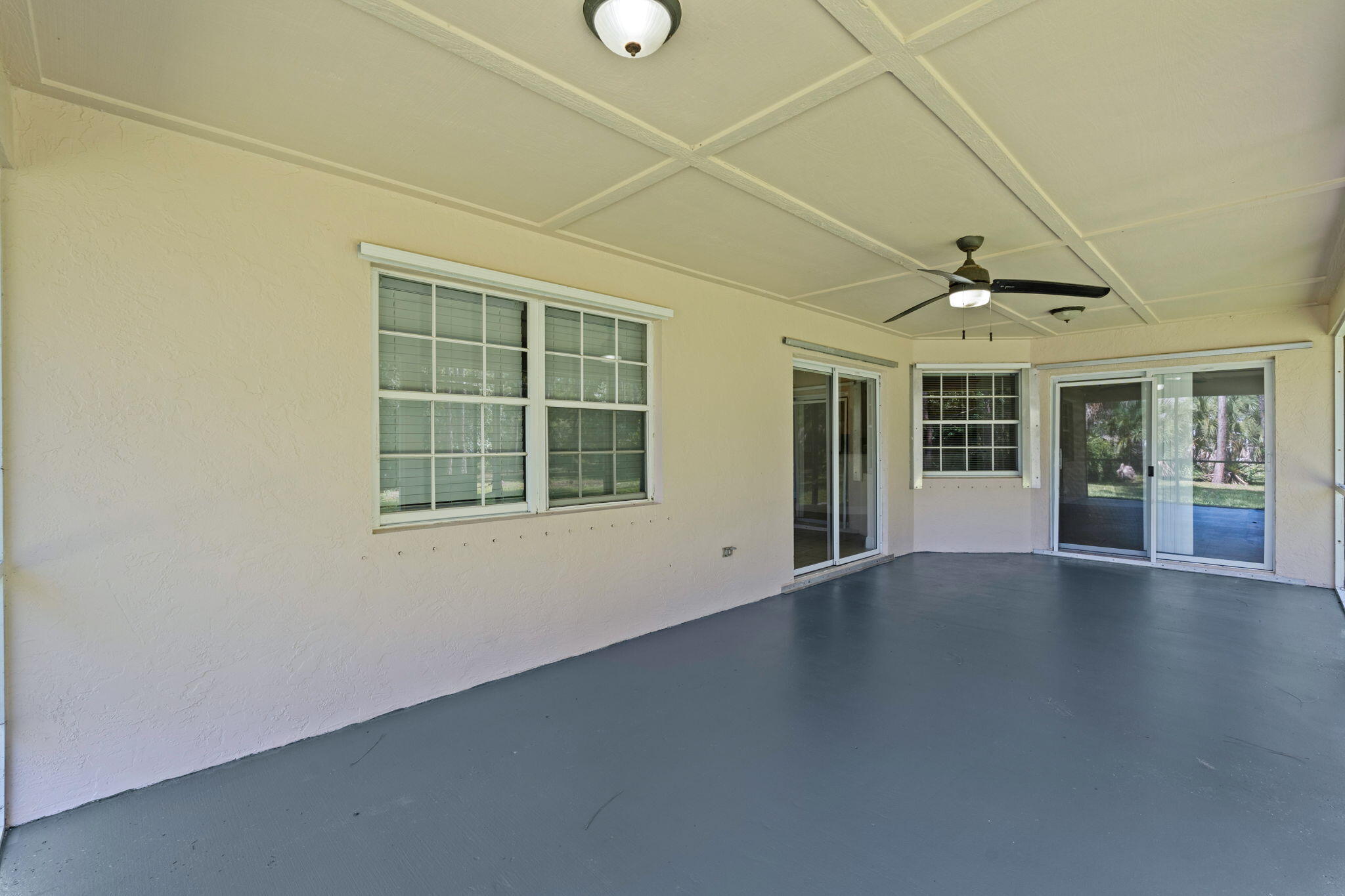 ACREAGE & UNREC PLAT - Residential Lease