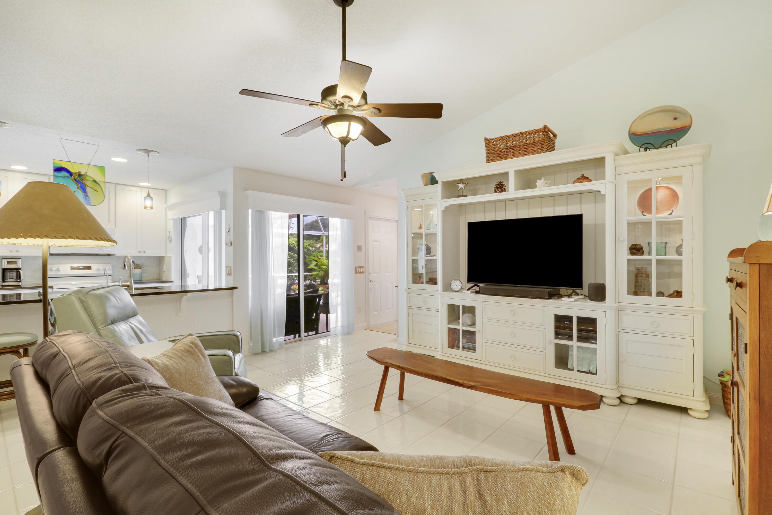 OAKS-SUNTERRACE 4 - Residential