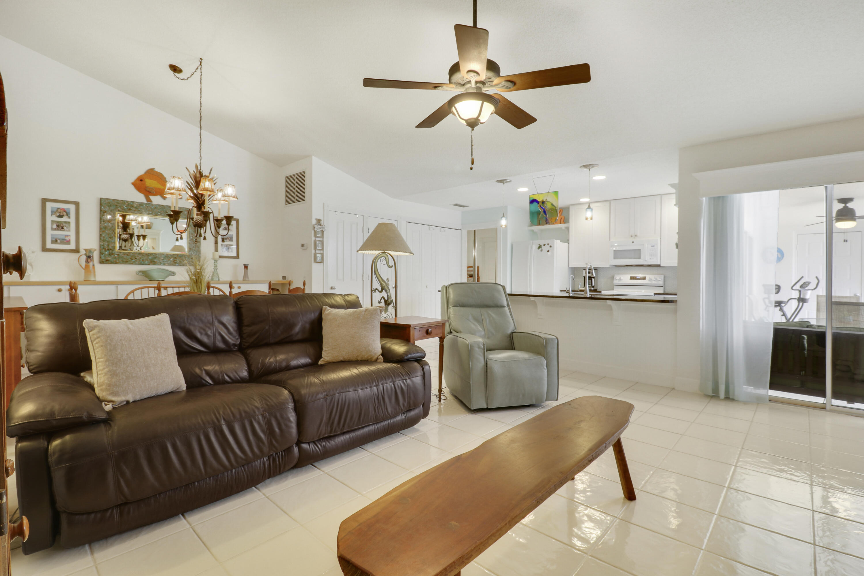 OAKS-SUNTERRACE 4 - Residential