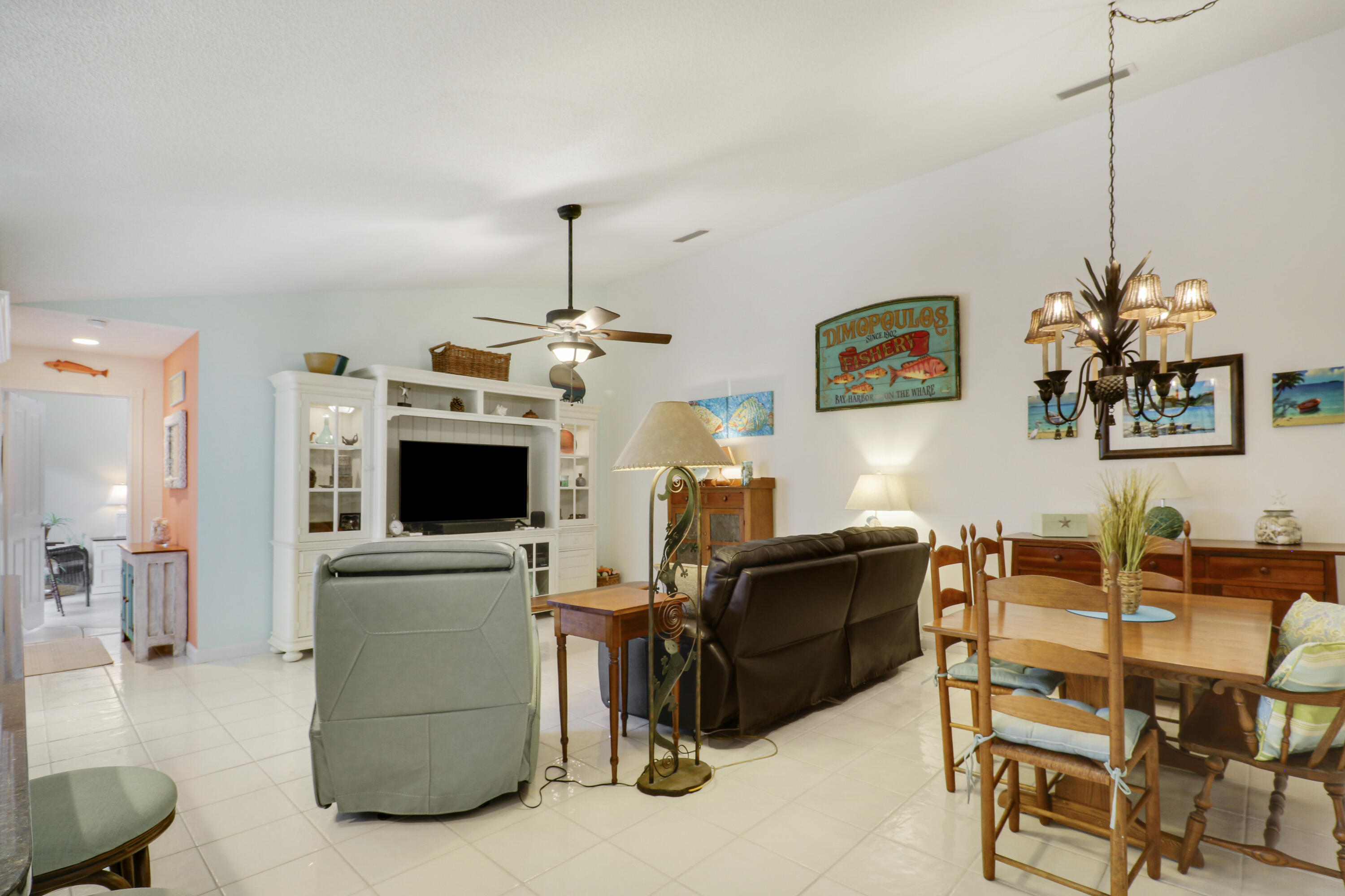 OAKS-SUNTERRACE 4 - Residential