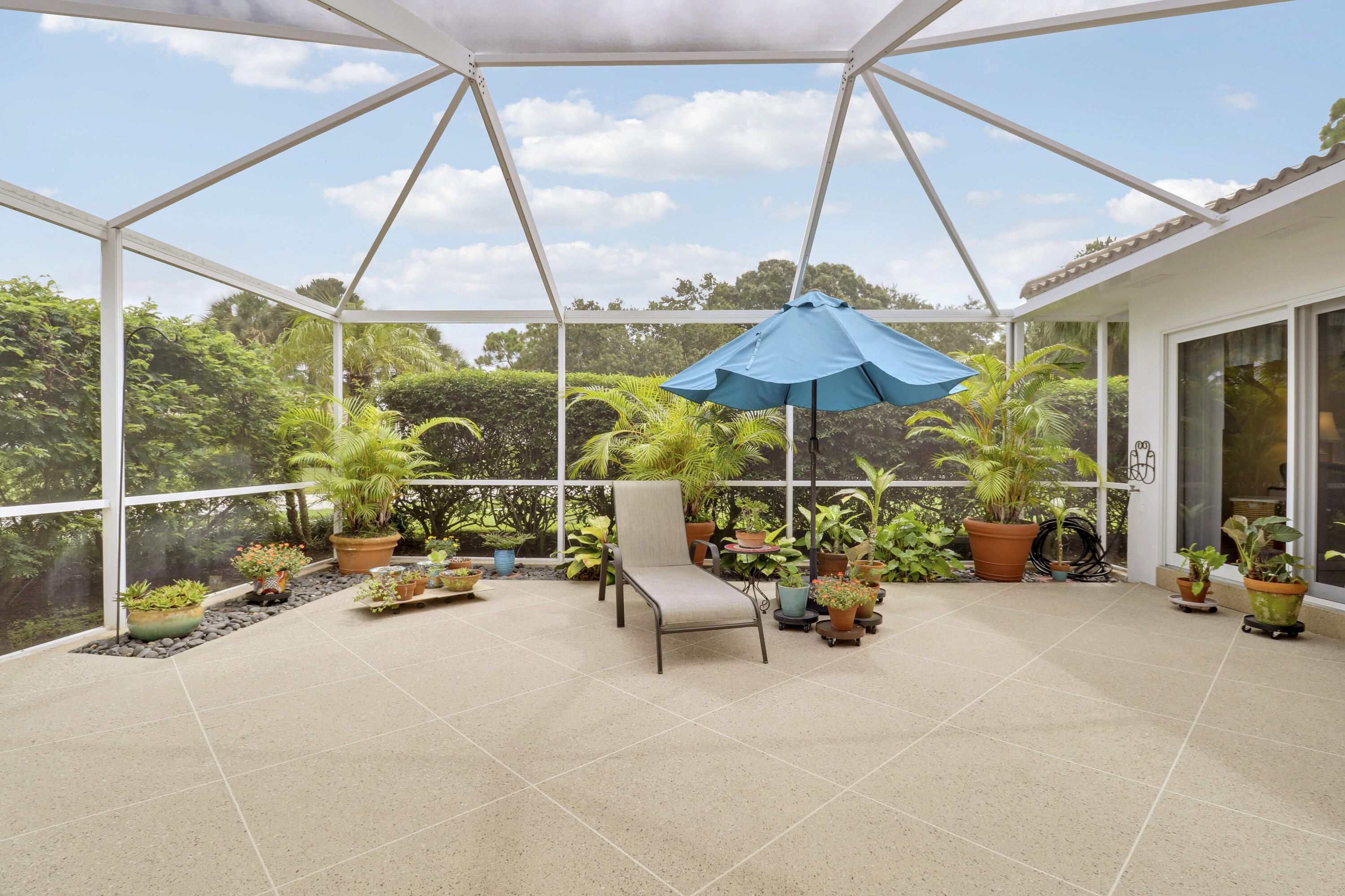 OAKS-SUNTERRACE 4 - Residential