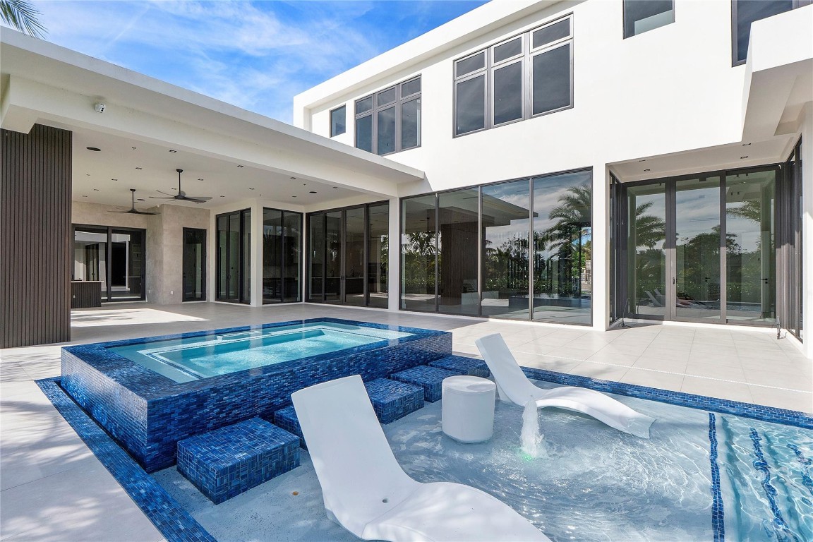 PLANTATION ACRES ESTATES - Residential