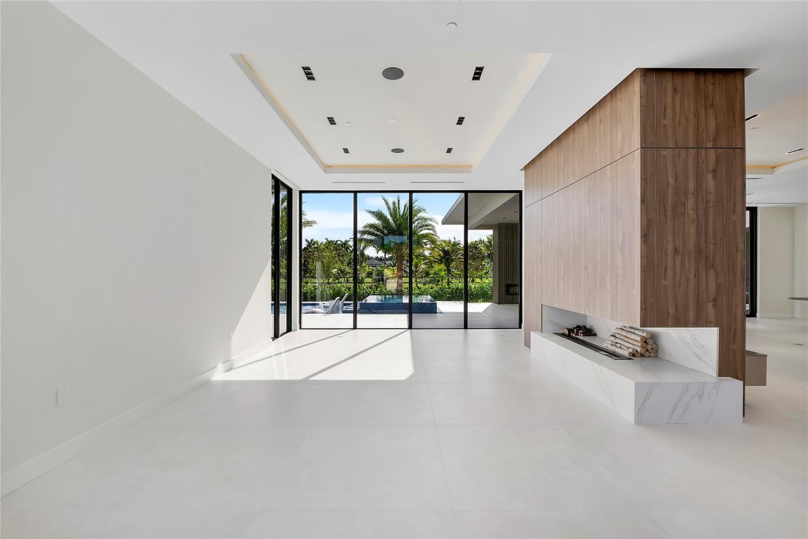 PLANTATION ACRES ESTATES - Residential