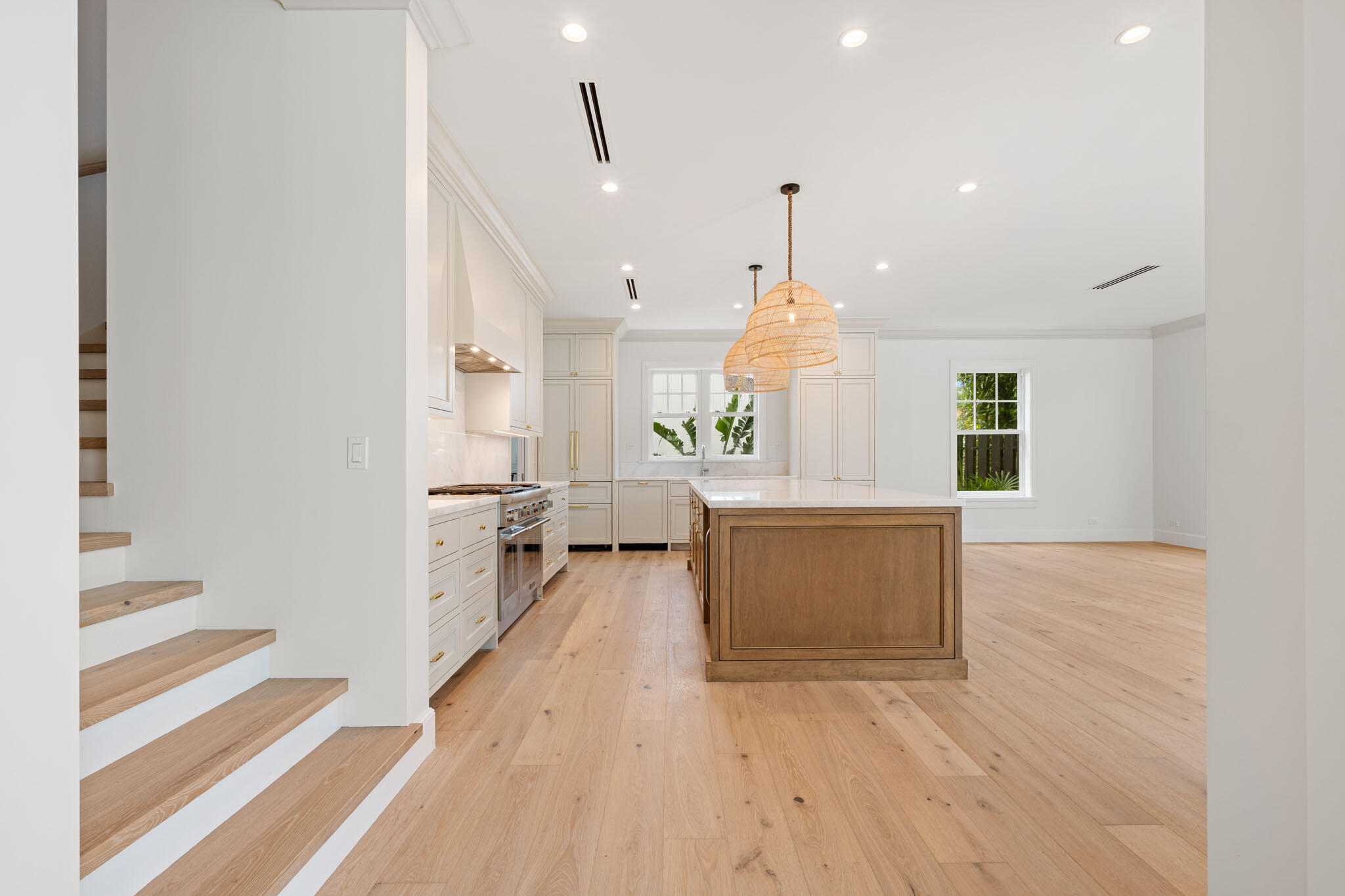 EL CID COURT - Residential