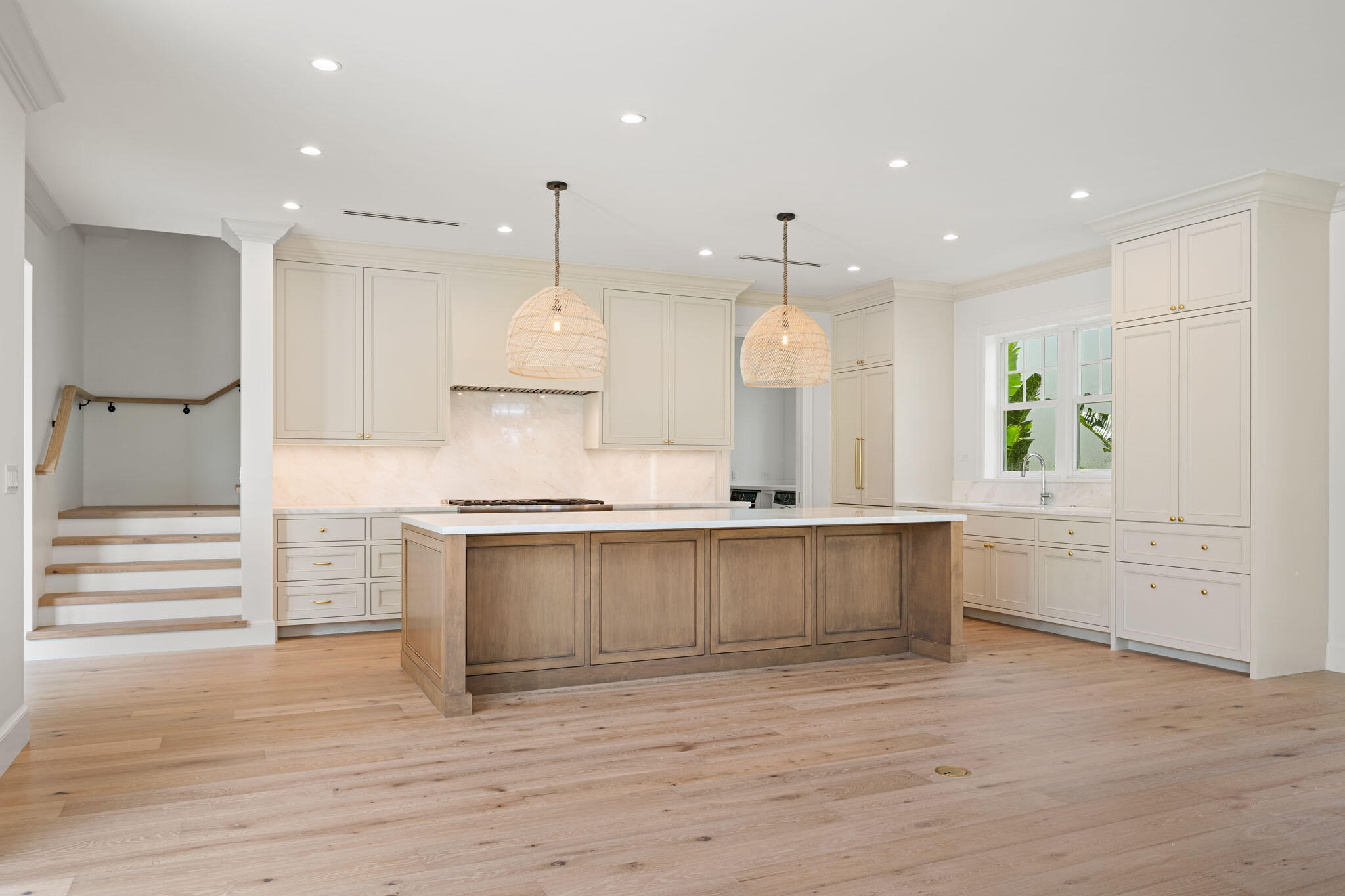 EL CID COURT - Residential