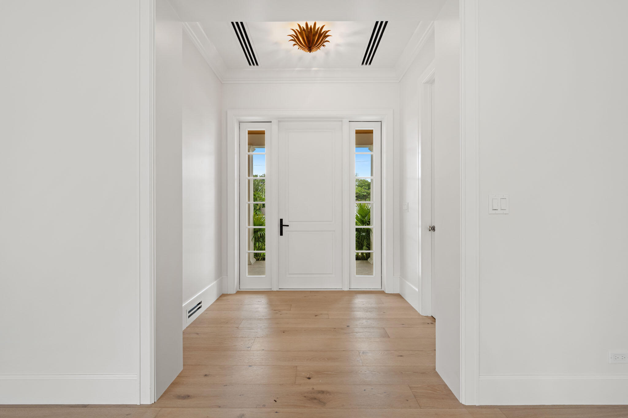 EL CID COURT - Residential