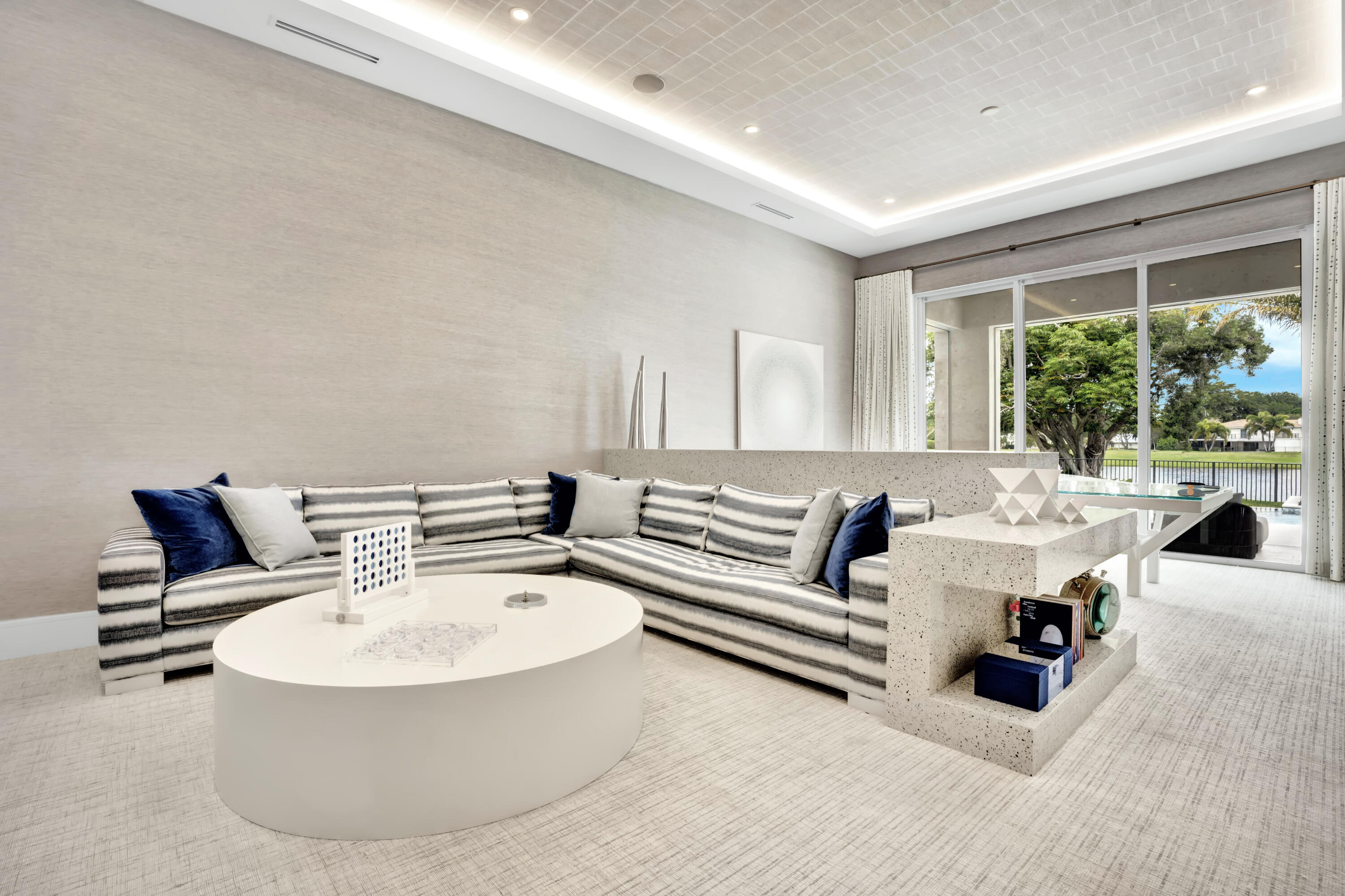 BOCA RATON BATH & TENNIS CLUB - Residential