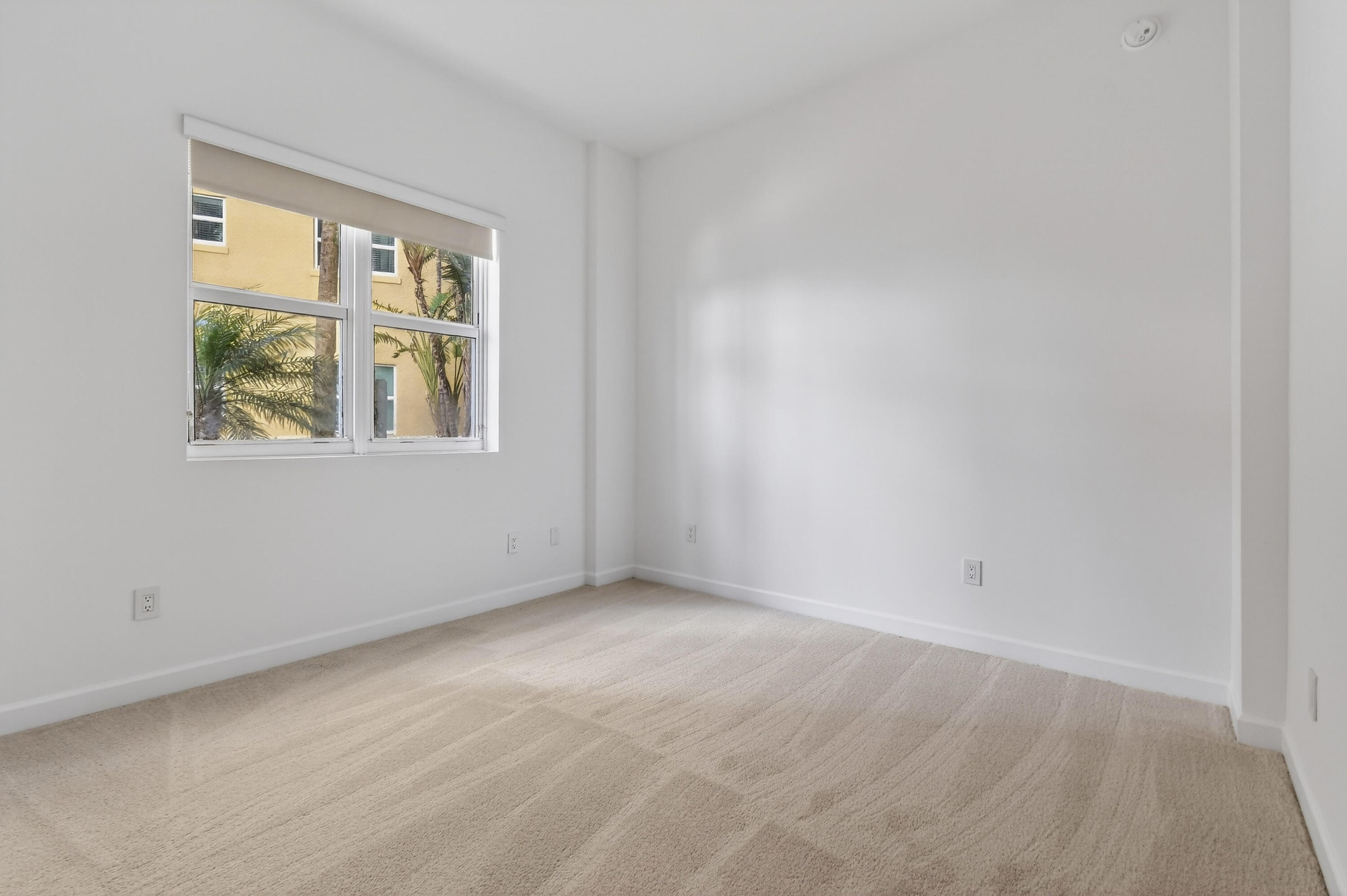 MARINA GRANDE RIVIERA BEACH CONDO - Residential