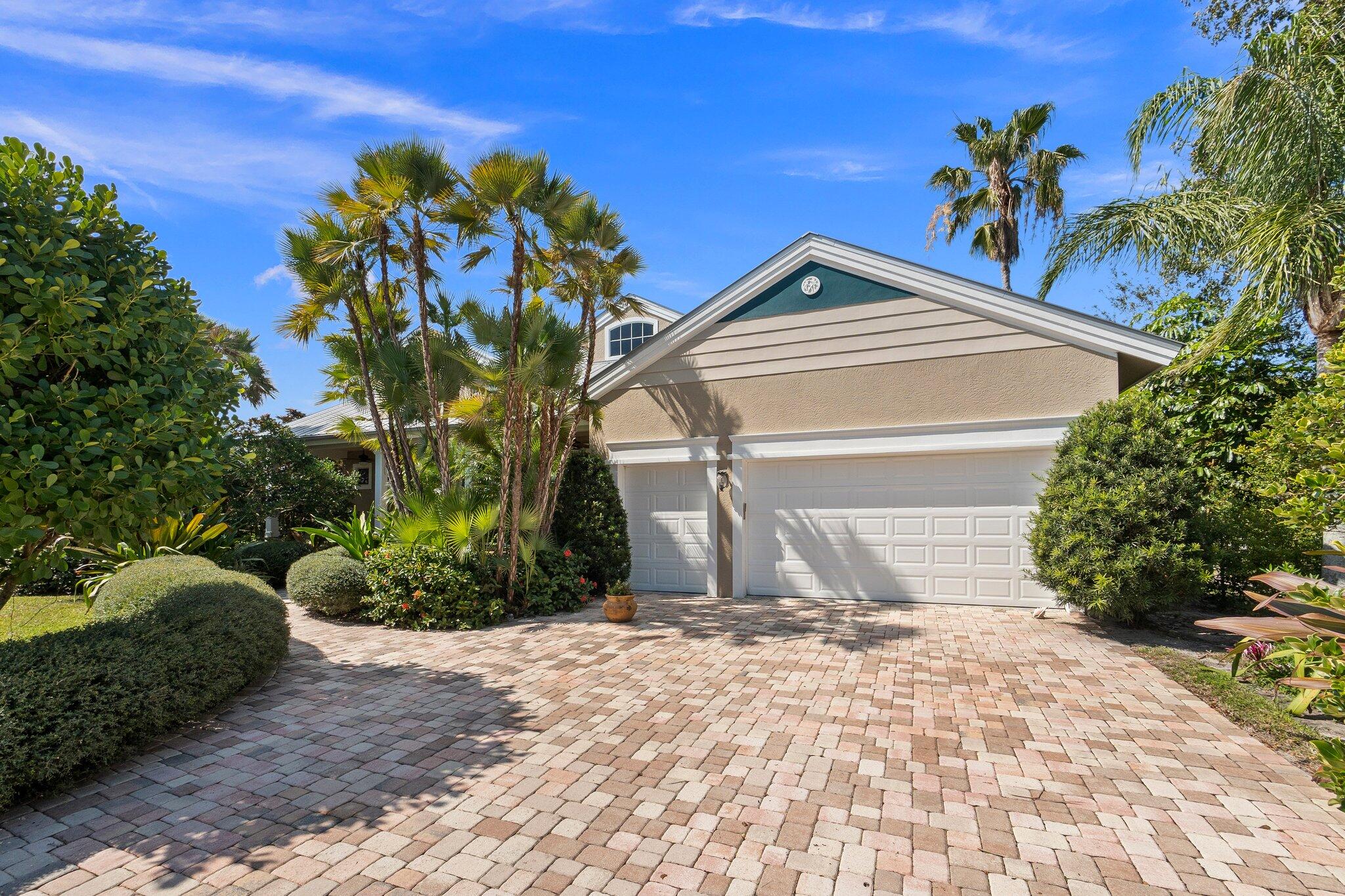 SOUTH PORT ST LUCIE UNIT 8 1ST REPLAT - Residential