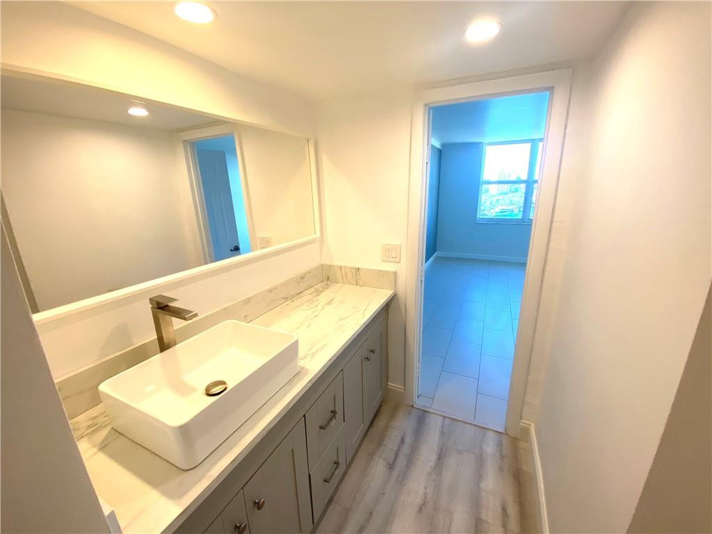 VENETIAN CONDO - Residential