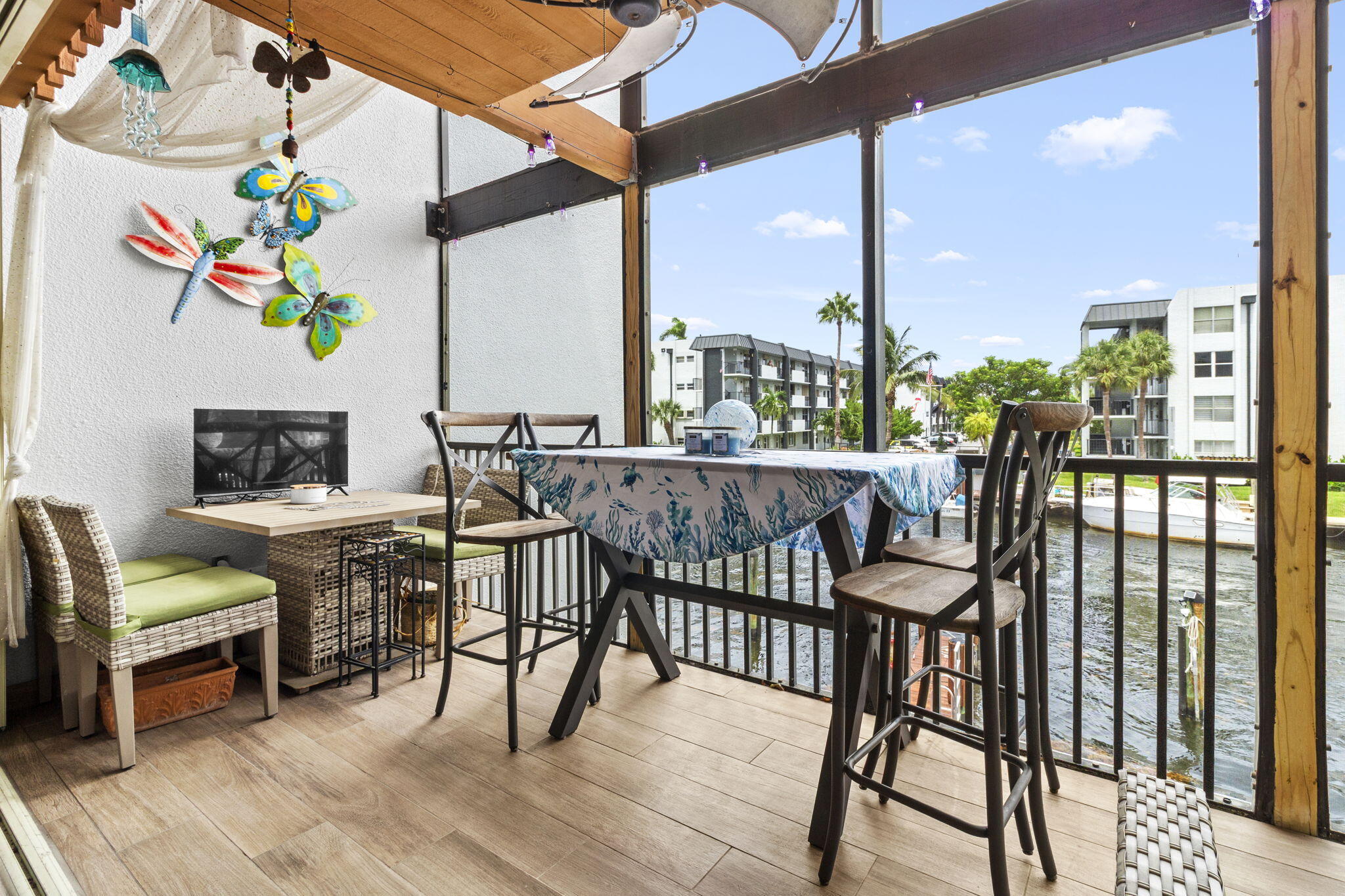 NOBEL POINT CONDO - Residential