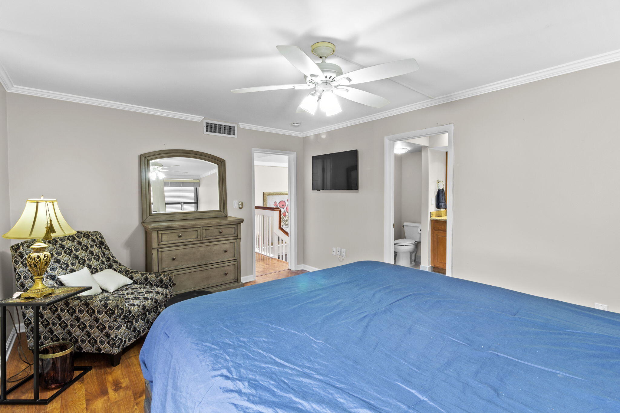 NOBEL POINT CONDO - Residential
