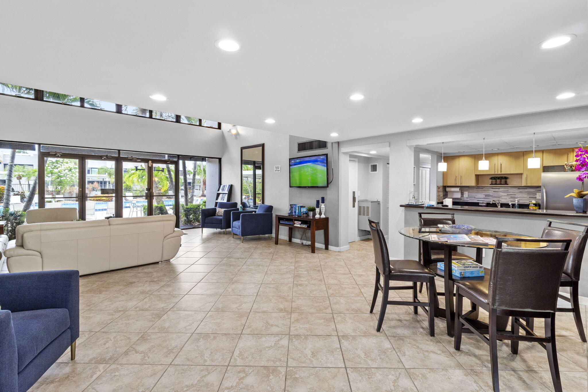 NOBEL POINT CONDO - Residential