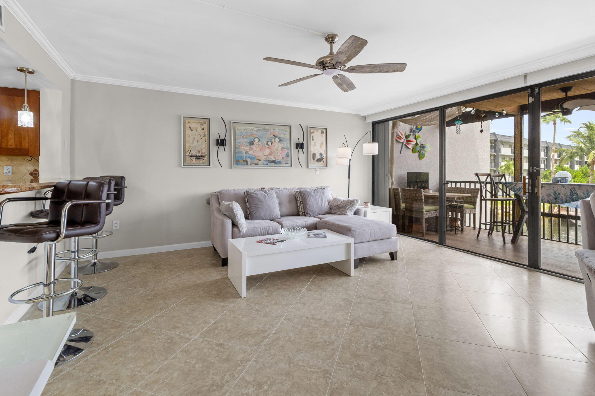 NOBEL POINT CONDO - Residential