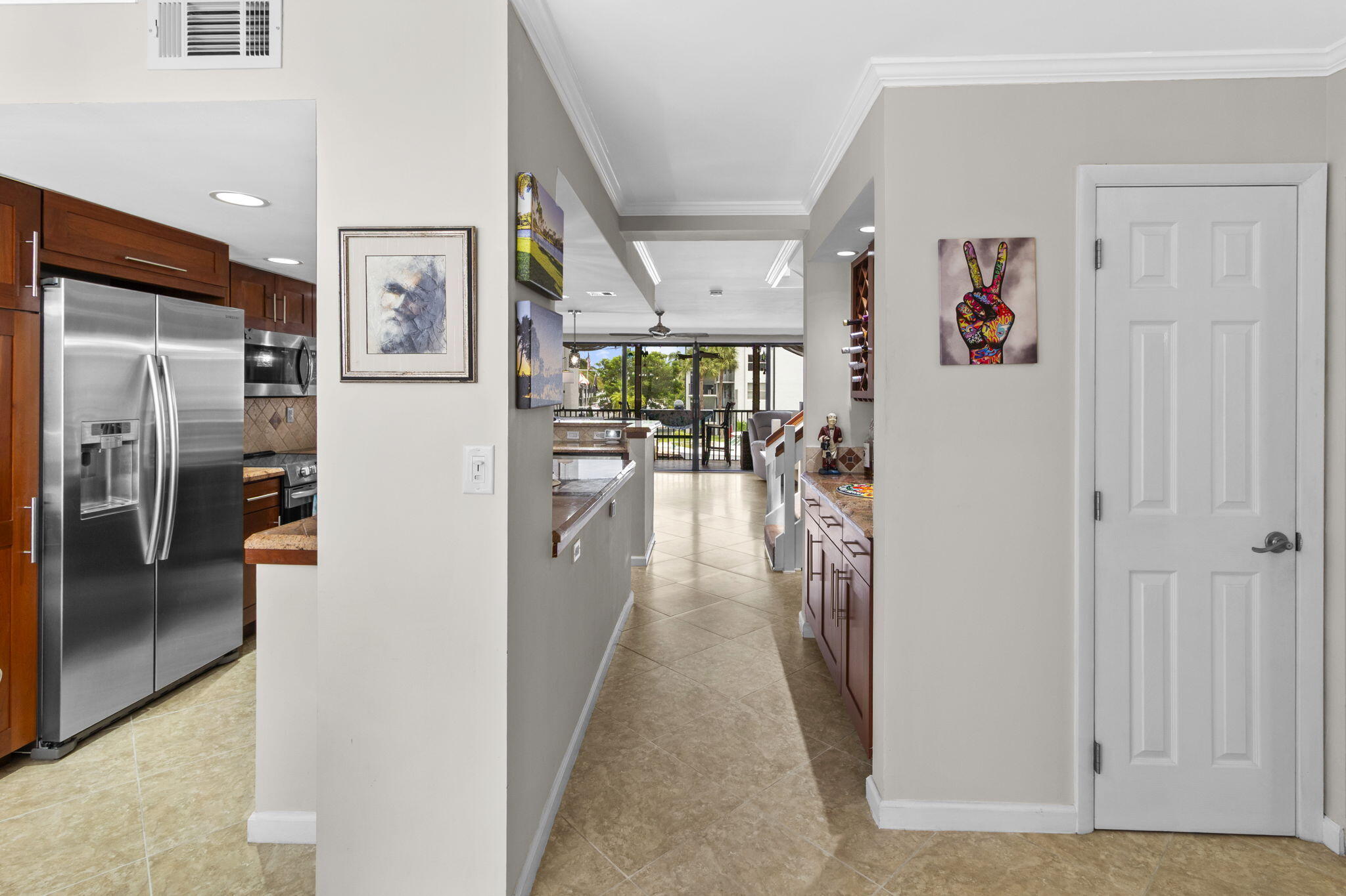 NOBEL POINT CONDO - Residential