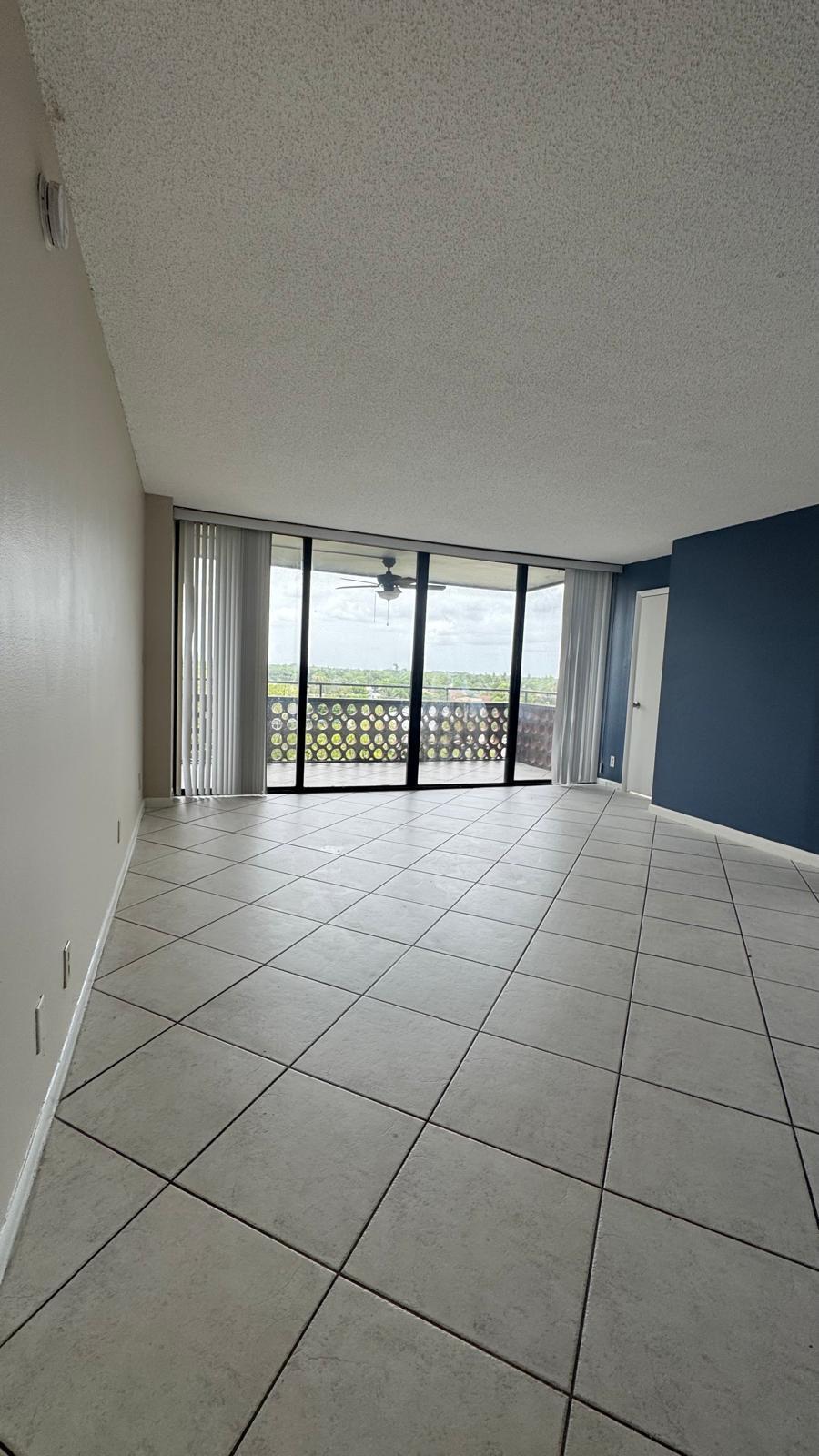 INVERRARY GARDENS CONDO I - Residential Lease