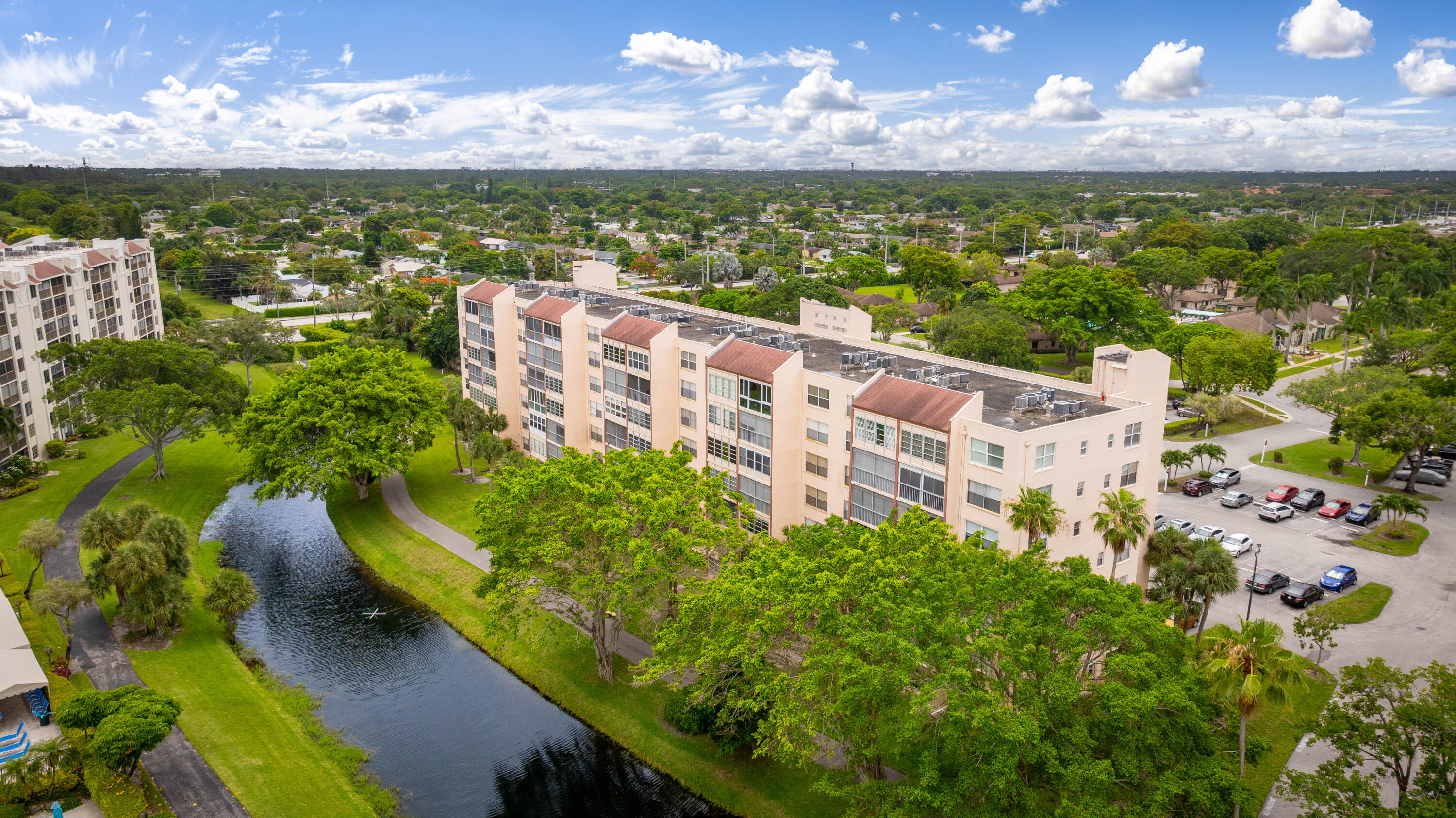 VILLAGES OF ORIOLE BONAIRE - Residential