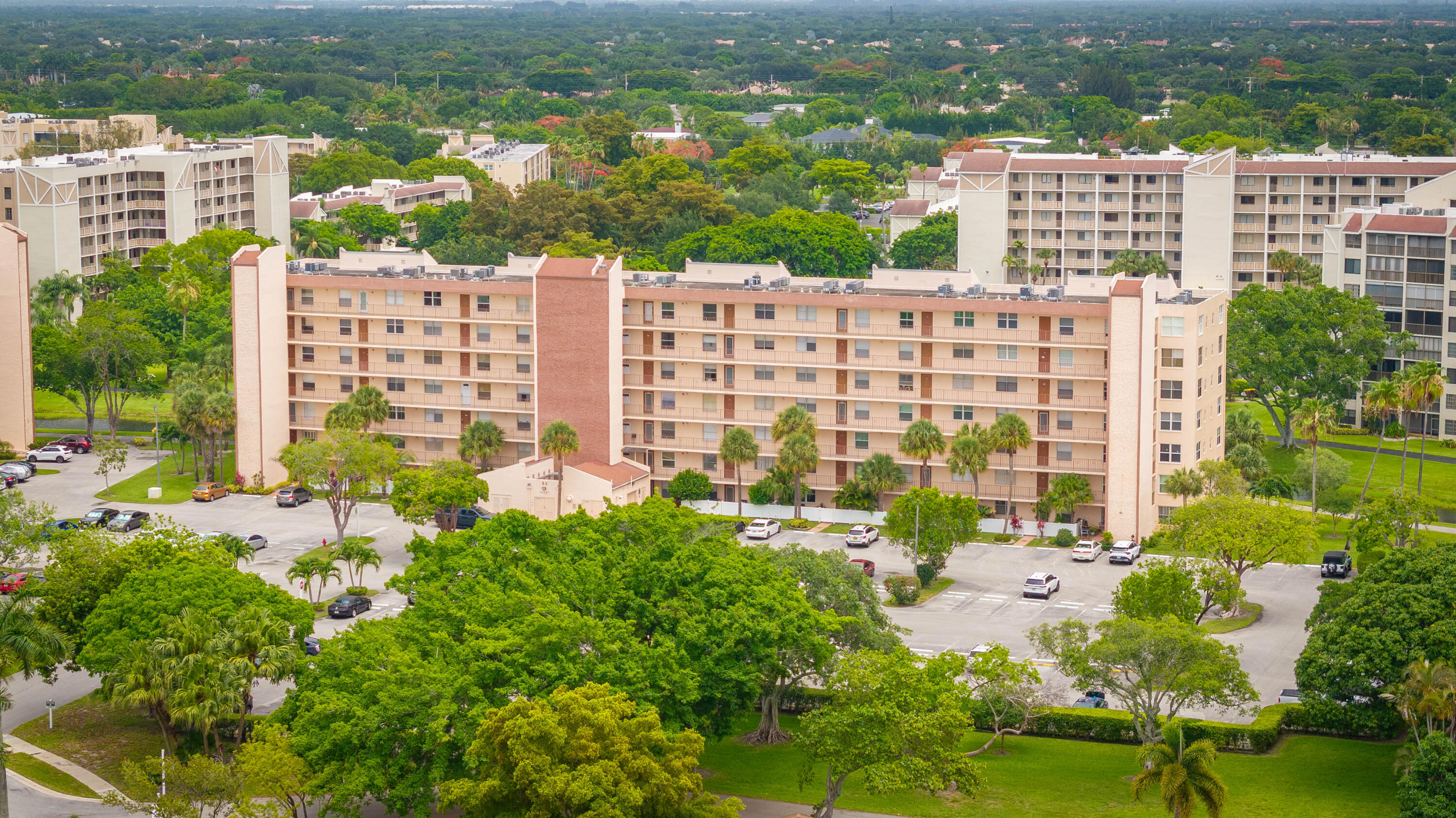 VILLAGES OF ORIOLE BONAIRE - Residential
