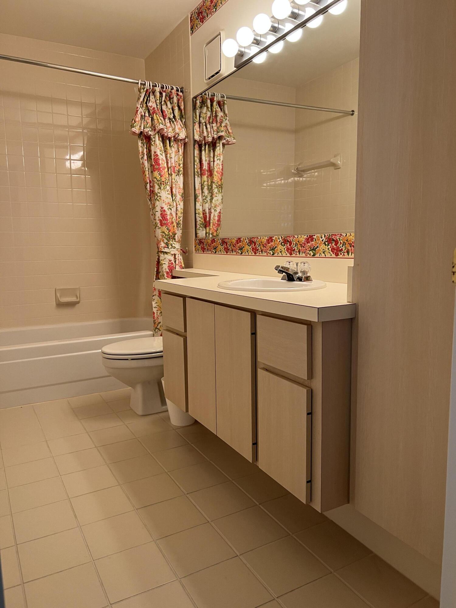 STAMFORD AT ROYAL PALM BEACH - Residential Lease