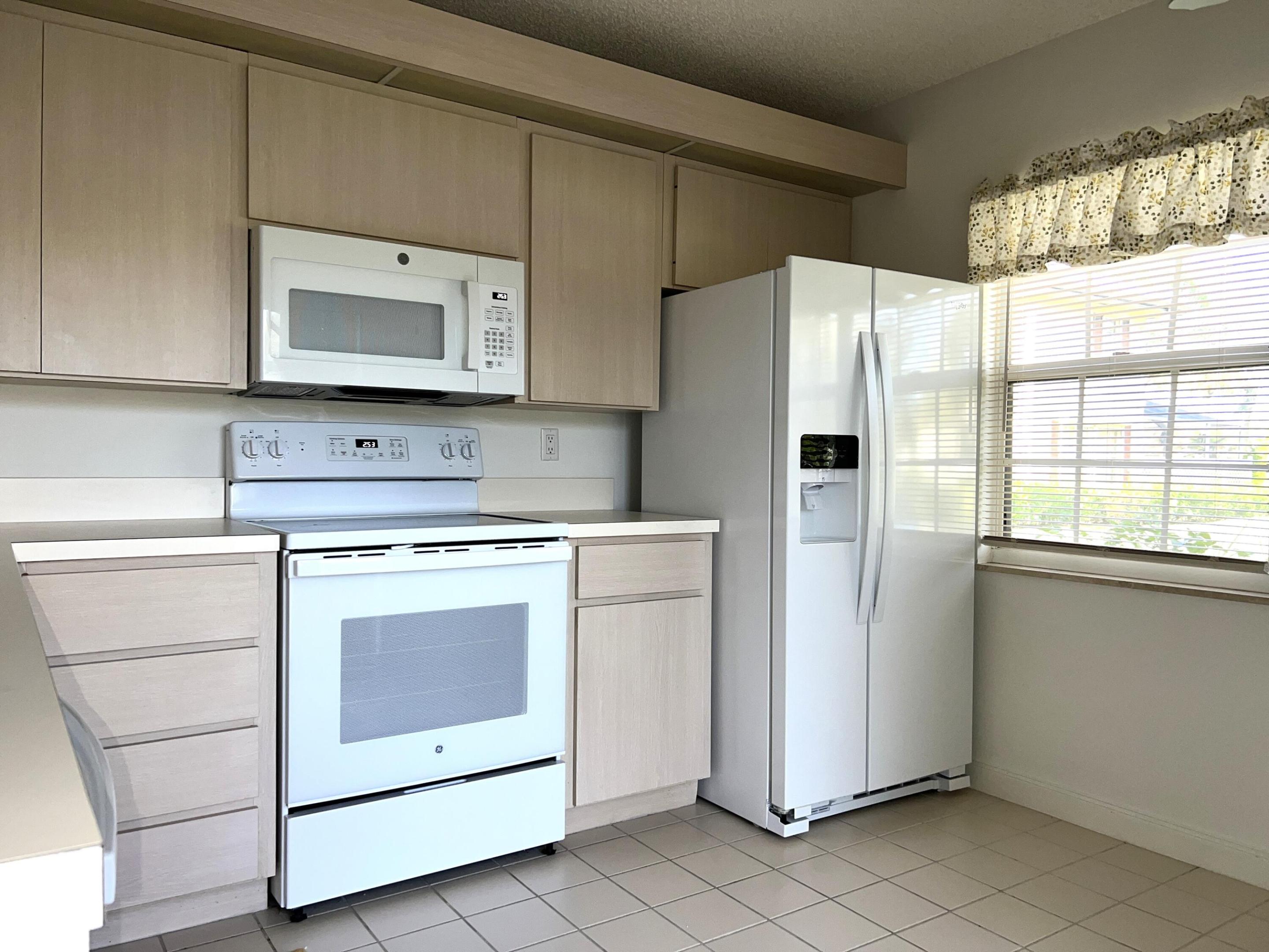 STAMFORD AT ROYAL PALM BEACH - Residential Lease