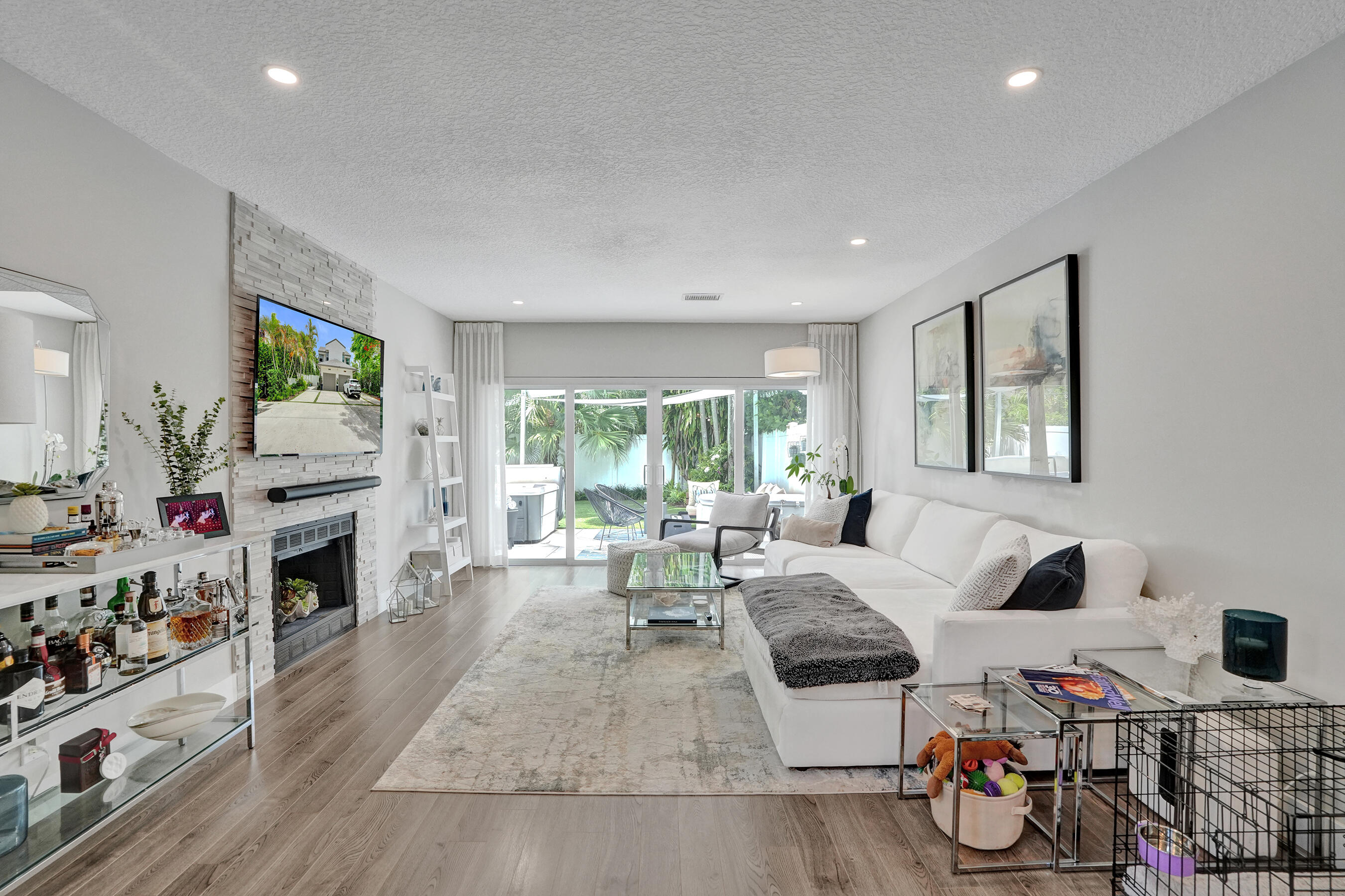 MIDDLE RIVER PARK - Residential