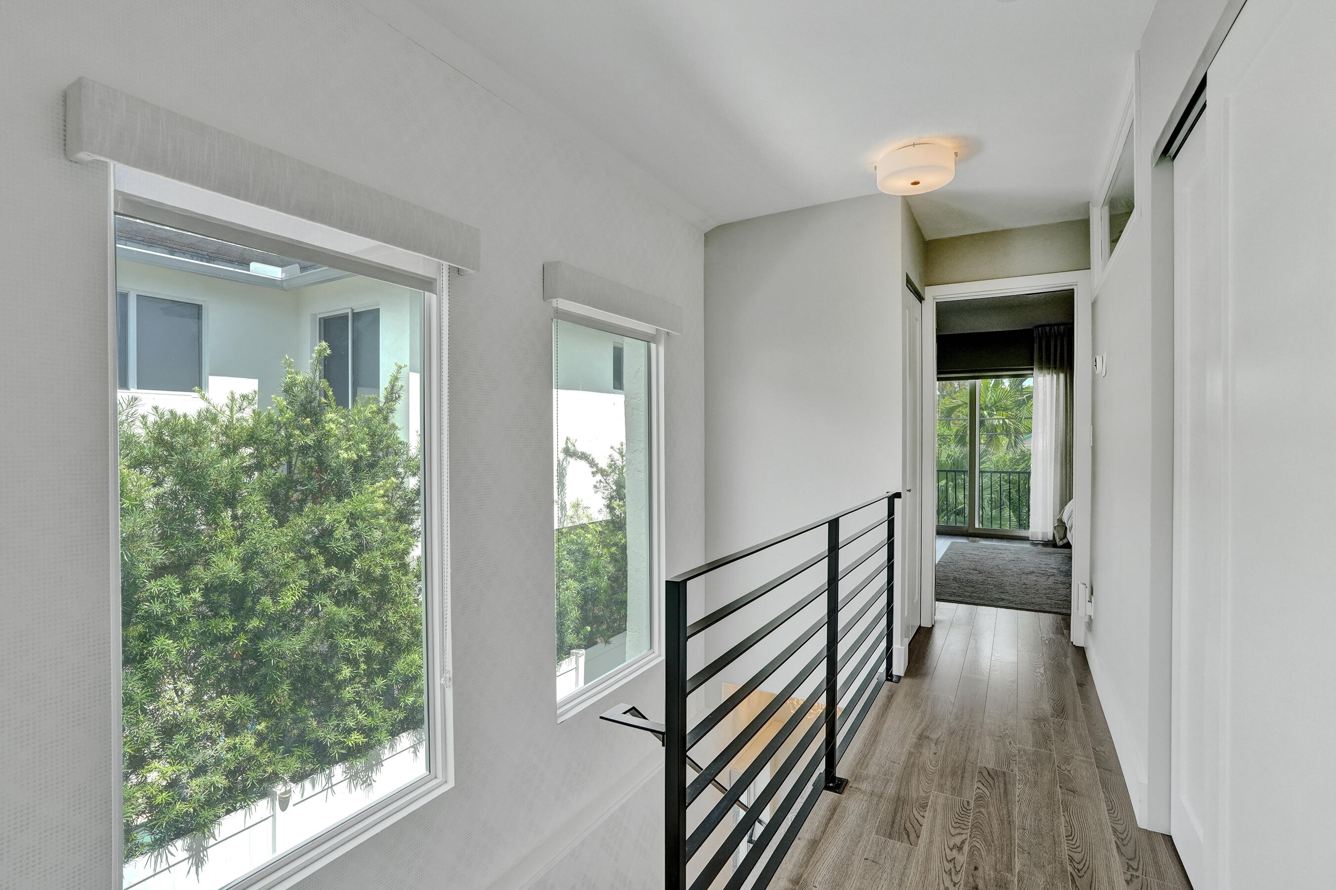 MIDDLE RIVER PARK - Residential