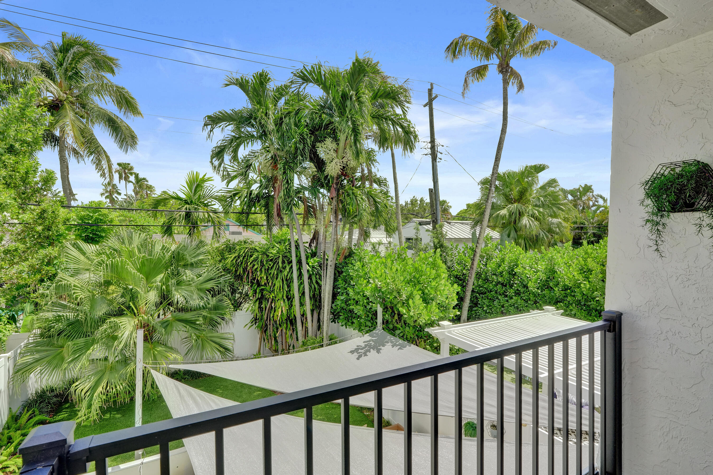 MIDDLE RIVER PARK - Residential