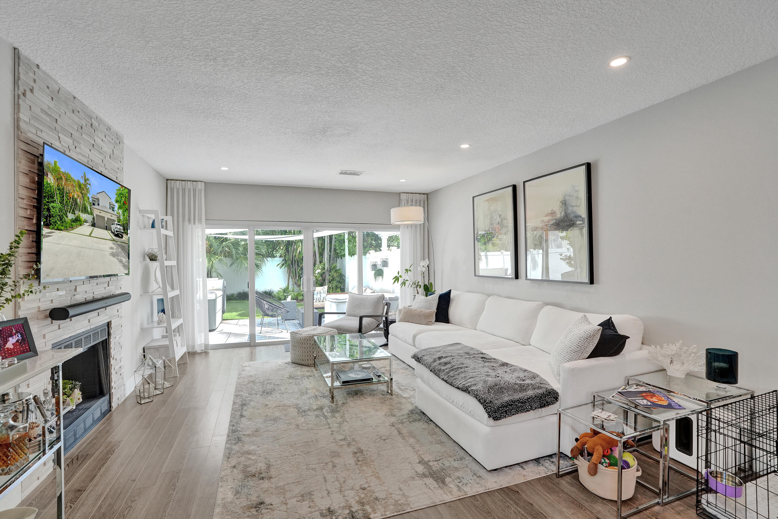 MIDDLE RIVER PARK - Residential