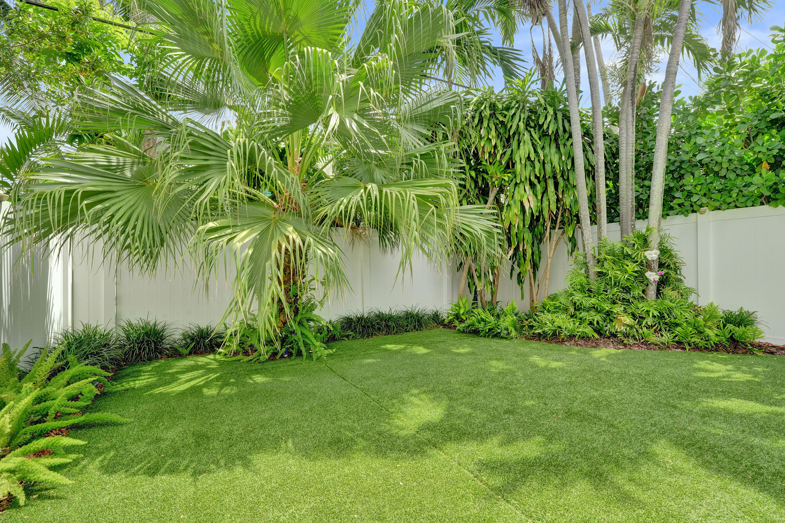 MIDDLE RIVER PARK - Residential