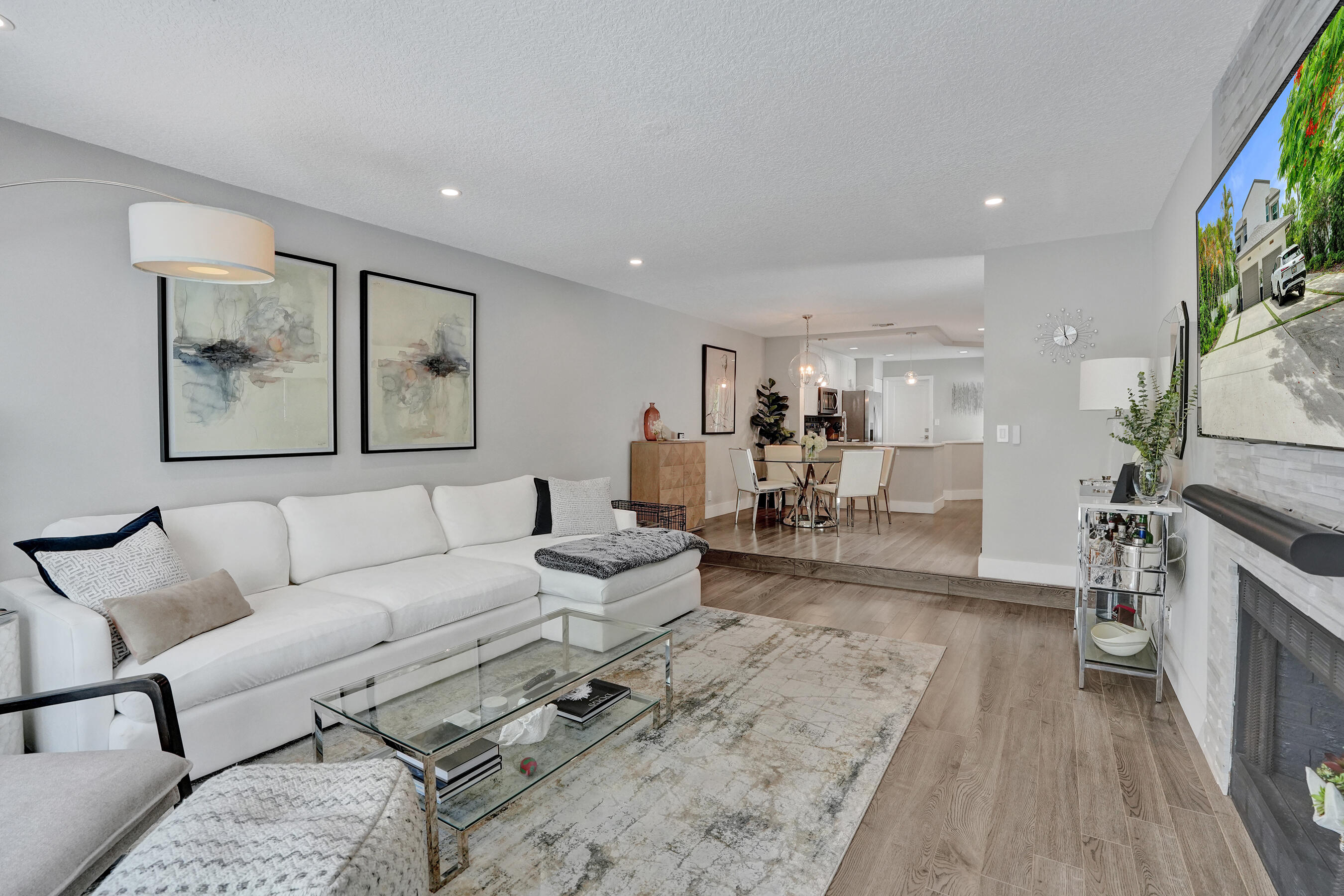 MIDDLE RIVER PARK - Residential