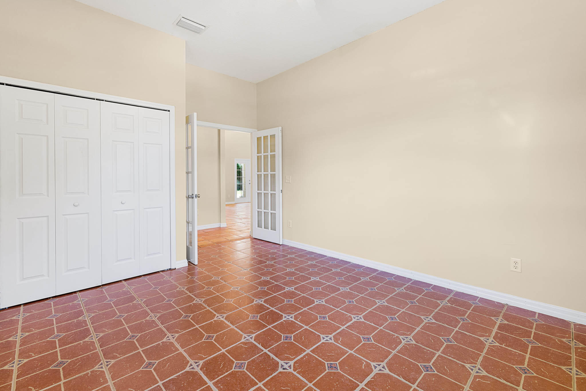 OKEECHOBEE PARK - Residential