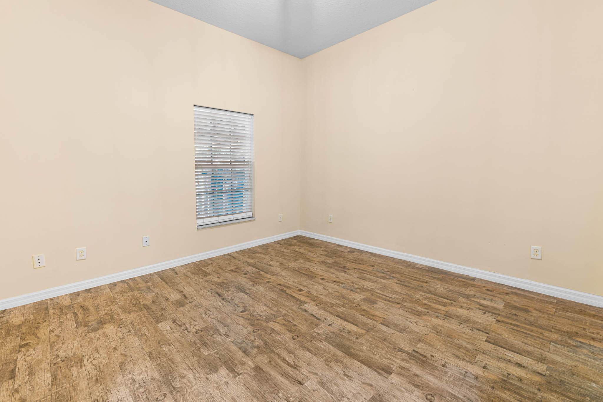 OKEECHOBEE PARK - Residential