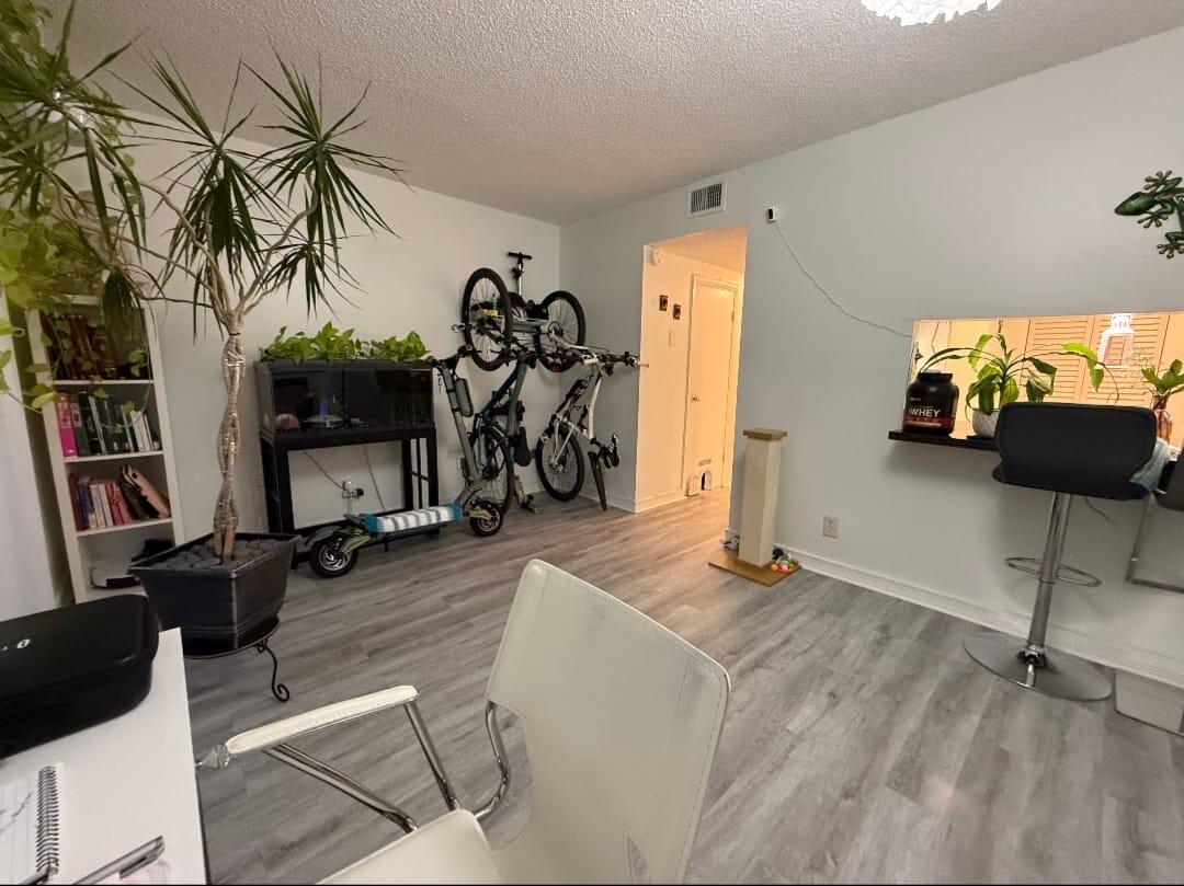 VISTA GARDENS I CONDO - Residential