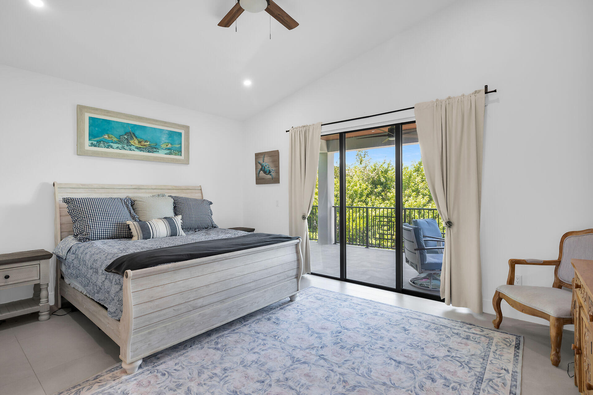 PLANTATION ISLAND - Residential