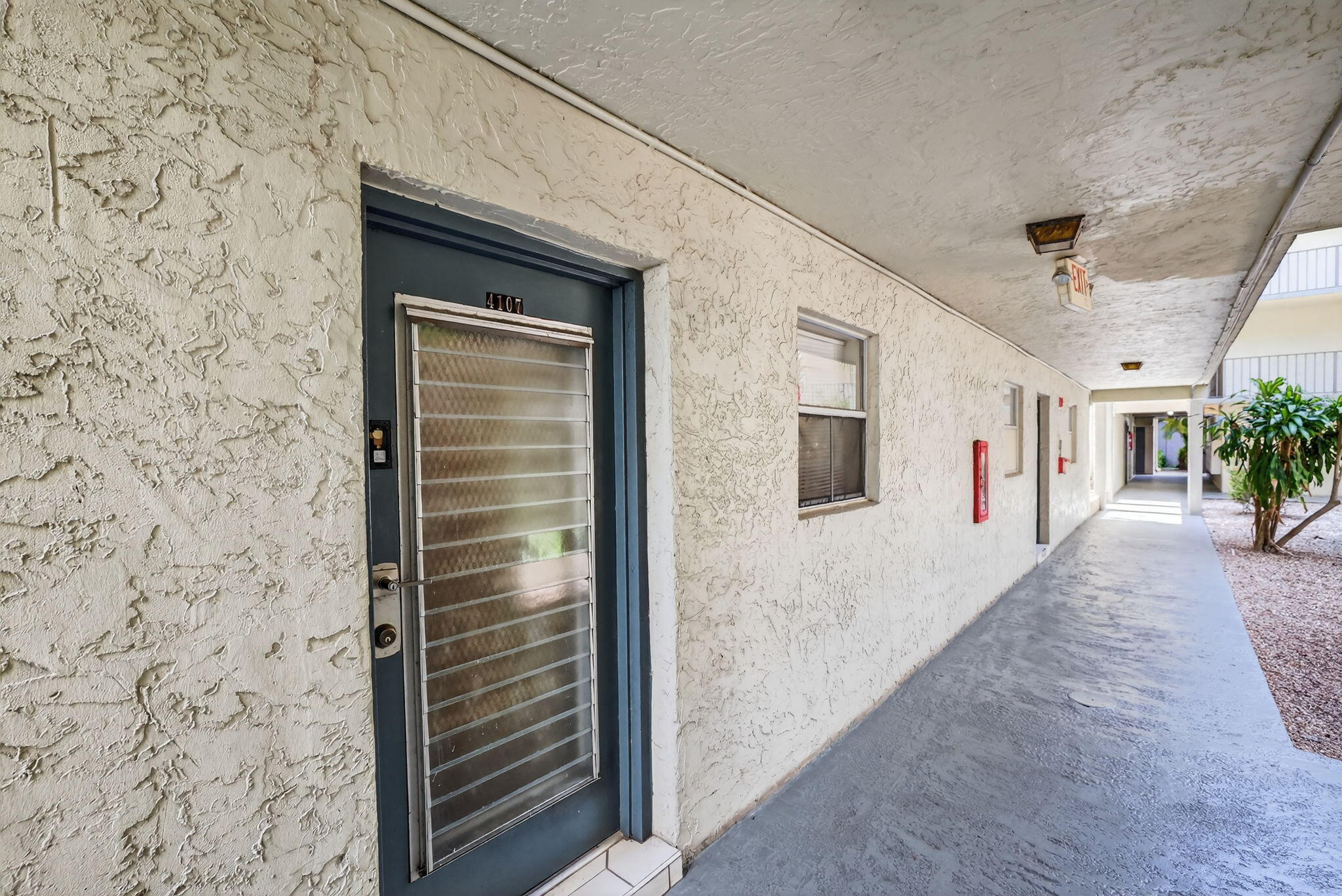 COURTYARDS OF BROWARD CONDOMINIUMS - Residential